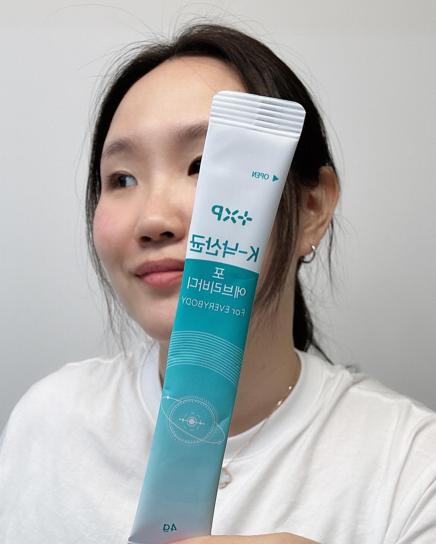 #협찬 이지만 온 가족 대장 건강 핵심🫶

✅ ’K-낙산균‘을 아세요? 
장끝까지 살아남는 강력한 생존력으로 주목받고 있는
’면역 증진 및 유해균 억제 능력‘ 특허를 받은
차세대 프로바이오틱스예요 ! 

✔ 대장까지 안전하게! 강력한 생존력 ’K-낙산균‘ 200mg(4,000만cfu/g)
✔ 특허 공서배양법(특허번호 10-1841909) 포스트바이오틱스A 217mg
✔ 장내 균총의 정상화를 위한 깨끗한 비움에너지, 프락토올리고당 2,000mg
✔ 강력한 장건강 3종 설계, 차세대 메타바이오틱스 에너지!
✔ 믿을 수 있는 HACCP 인증 제조시설 생산

✌️ 변비가 있거나 장컨디션이 좋지 않으신 분들은 
미리 잘 챙겨주세요!
맛이 요구르트같아서 잘 챙겨 먹어요 ㅋㅋ 

#낙산균 #유산균추천 #온가족유산균 #차세대유산균 #변비유산균 #설사유산균 #메타바이오틱스