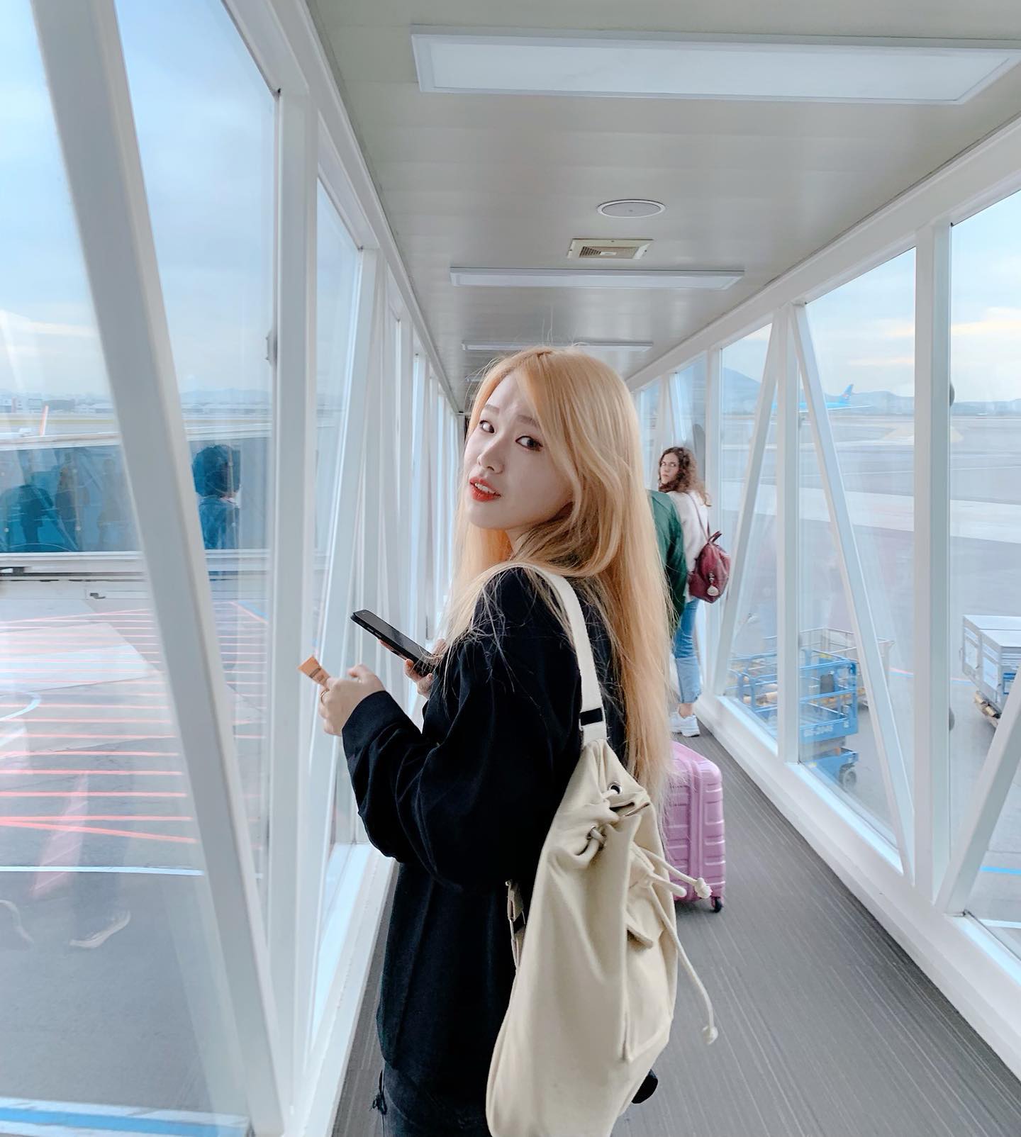 금발이 다시하고 싶어요