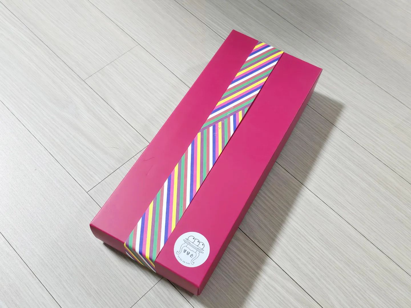 #협찬
도라지 특유의 쓴맛은 잡으면서도 도라지의 맛과 향은 그대로 즐길 수 있는 정담은 도라지 정과! 뿌리별로 포장이 되어 있어서 불필요한 준비 과정 없이 바로 즐길 수 있었습니다. 간식 생각 날 때 하나씩 꺼내먹기도 좋은 것 같아요. 같이 보내주신 콩고물과 흑임자 가루가 도라지 정과와 너무 궁합이 좋은 것 같아요. 명절선물로도 좋을듯 합니다

https://naver.me/FpMX6XQH

#도라지정과 #추석선물 #명절선물 #정과 #도라지