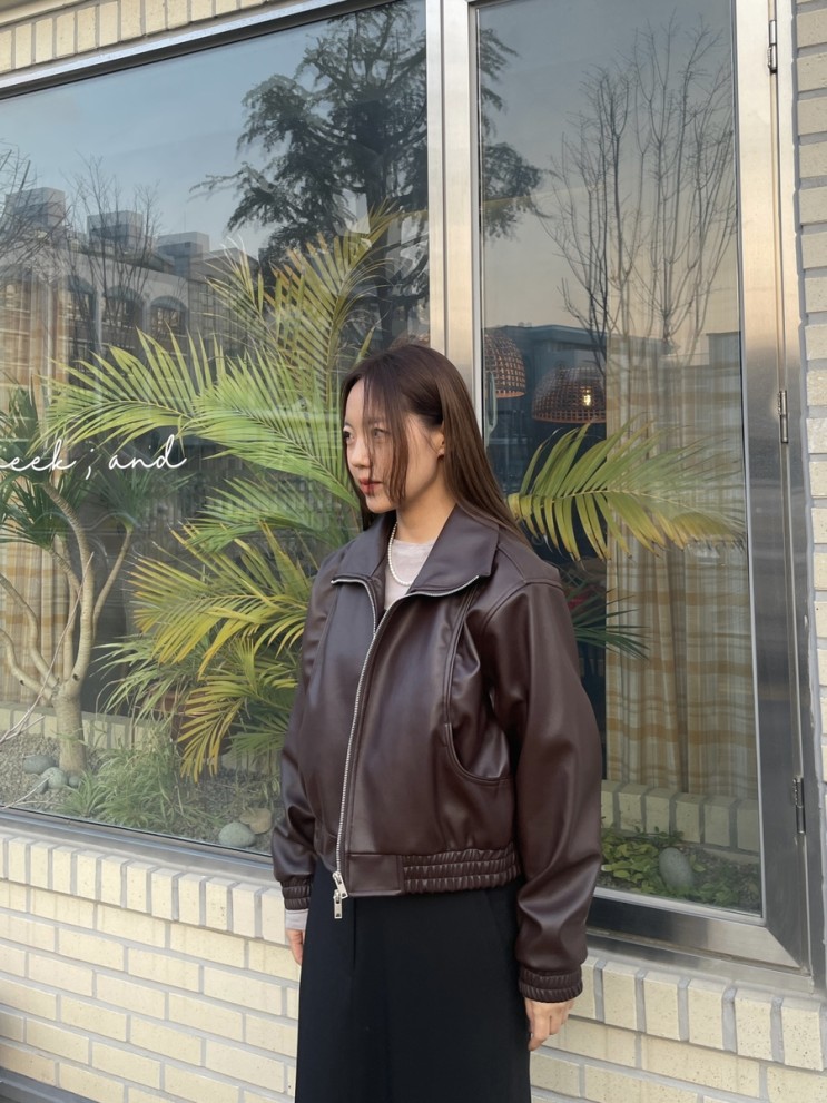 VIVABROWN 비바브라운 비건레더 커브드 숏 레더자켓