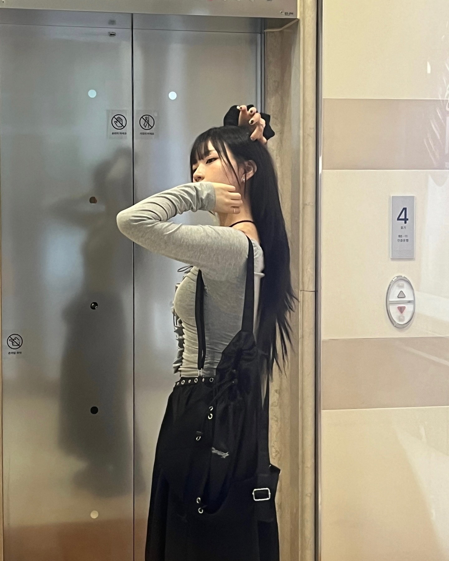 #ad#리트리버클럽#retrieverclub 
멩...〰️
리트리버클럽 가방 넘 예뿌고
최현우는 말도 안된다...;