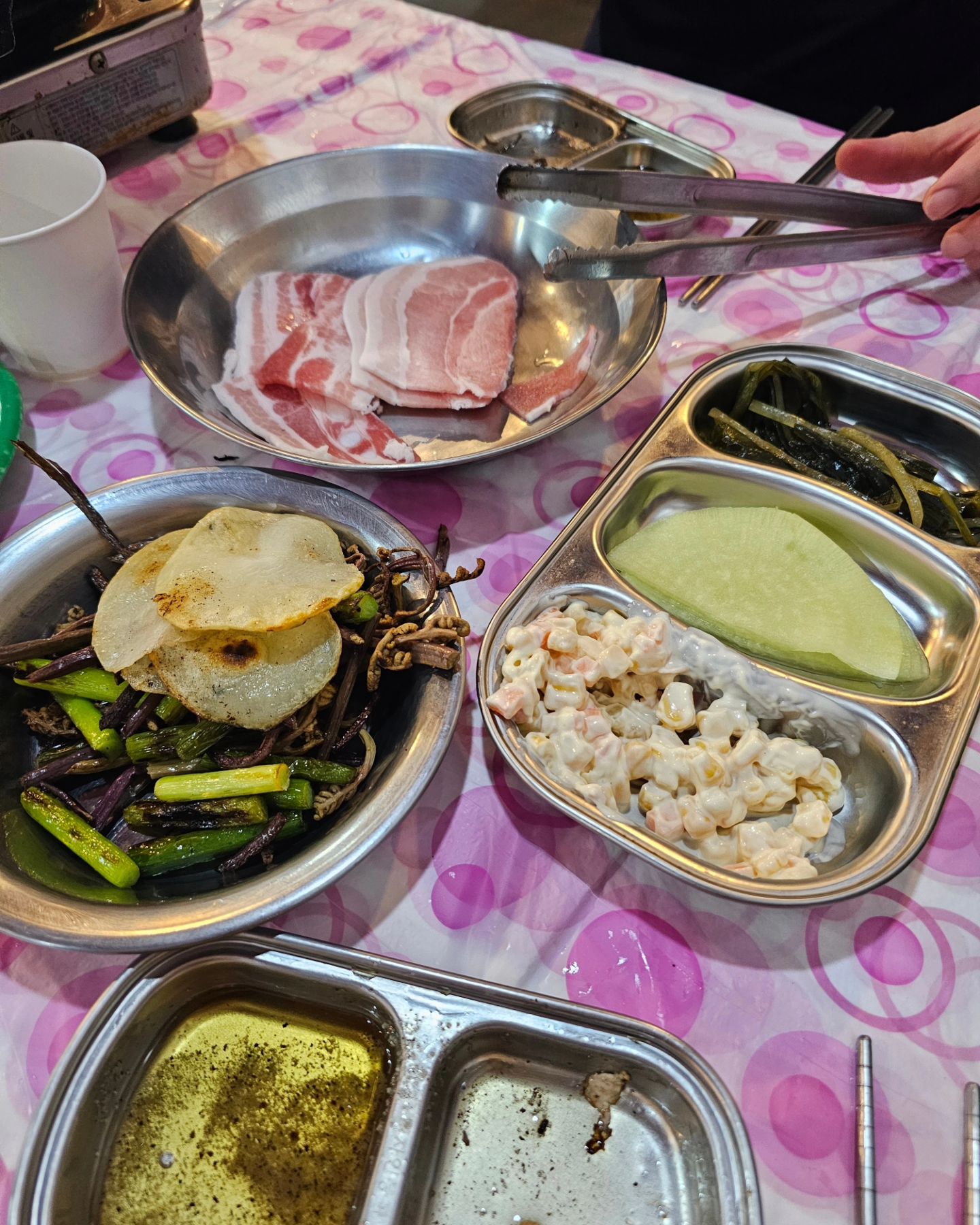 동내에 몇안되는 가성비 맛집
고기 먹고플땐 항상 여기로 와요!

#88대패 #고기맛집 #삽겹살맛집 #돼지고기맛집 #문정동맛집 #송파맛집