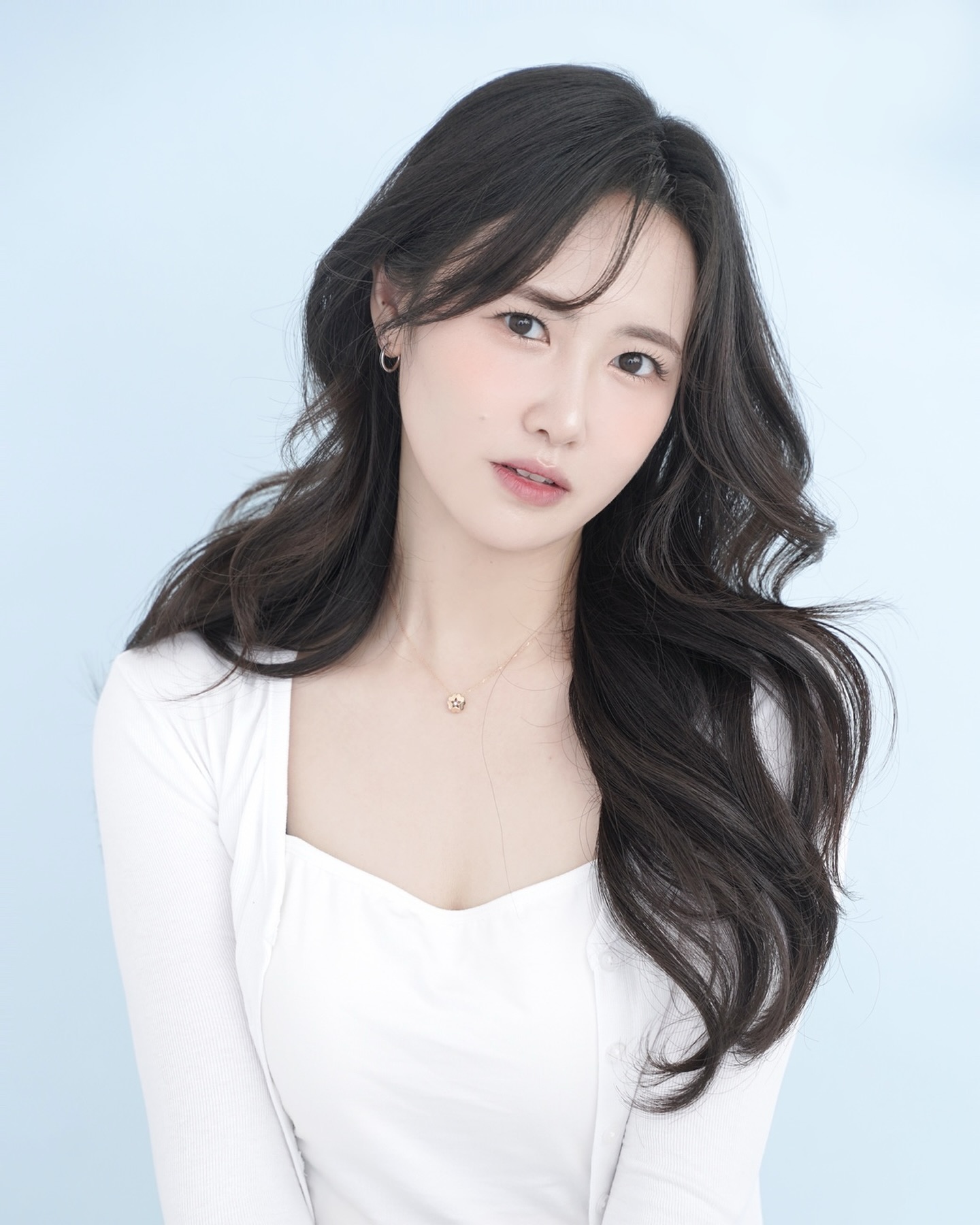 예쁜사진
역시 다르다 #산호맨숀 

#프로필사진 #소장용프로필