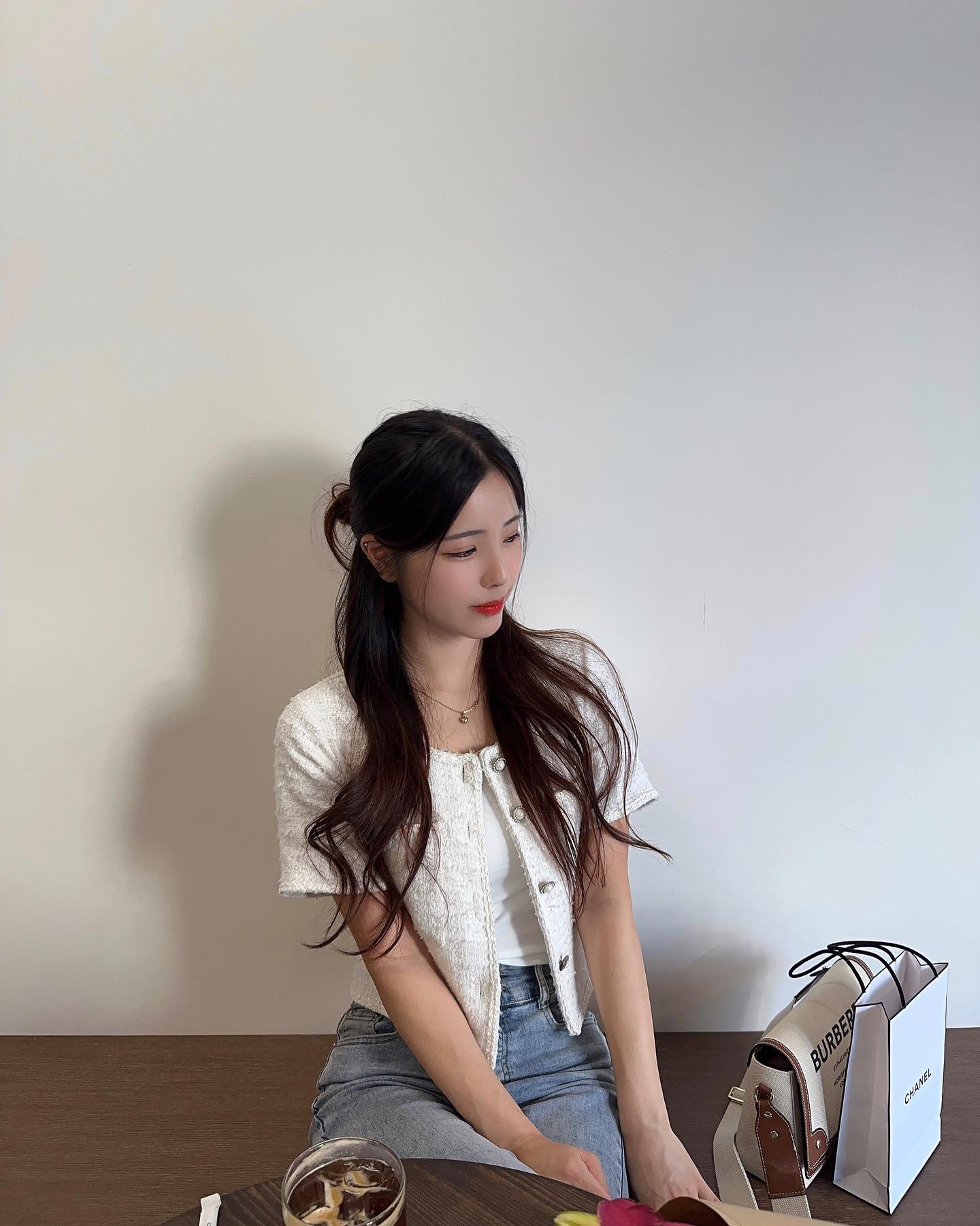 ☺