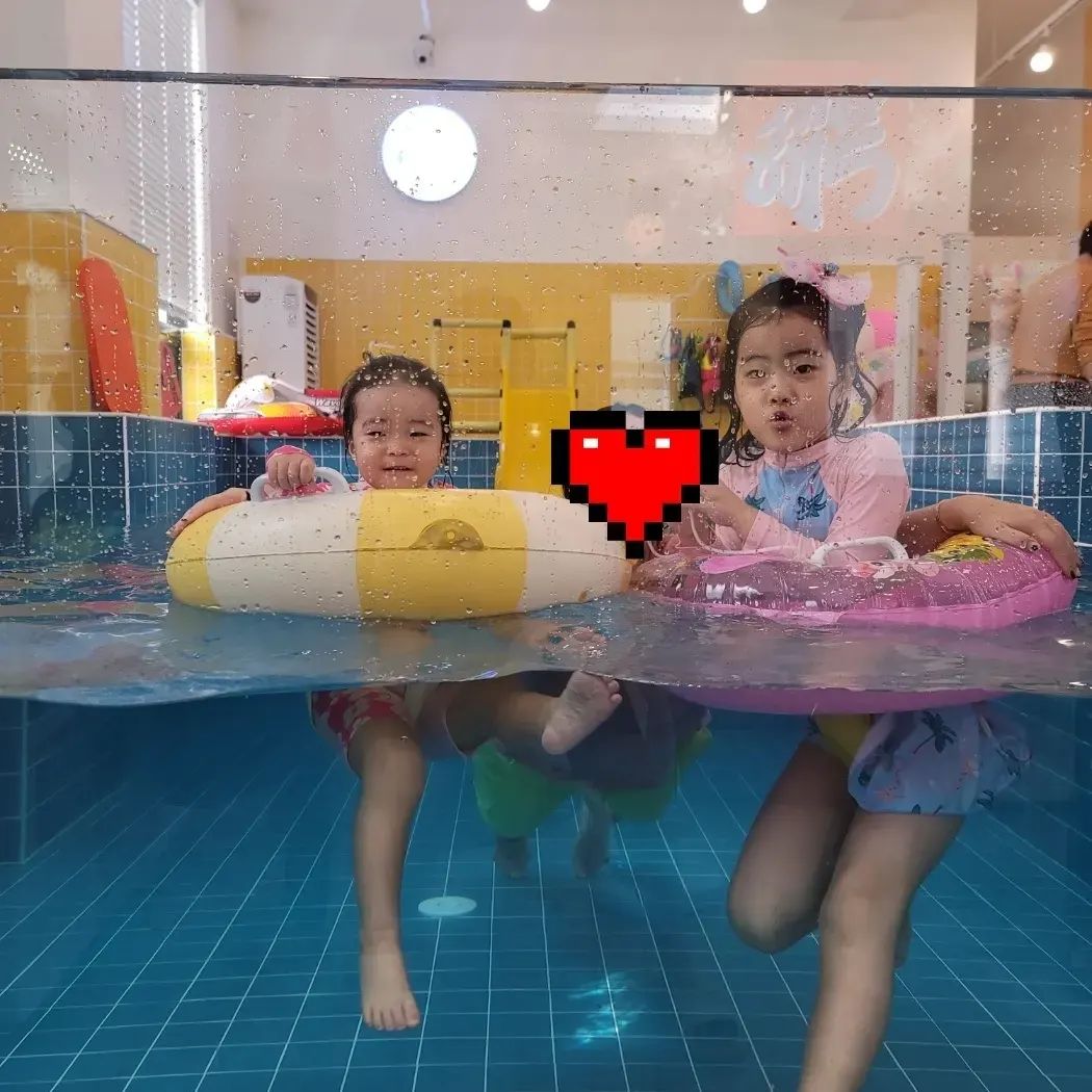 #대가족 #신년모임 
역시 #키즈카페 가 짱입니다요 짱 👍 
먹고 놀고 먹고 놀고 행복한 #가족모임
.
.
.
#막내사위 #언제오니⁉️ #컴온컴온 
#럽풀리검단점 #또오자