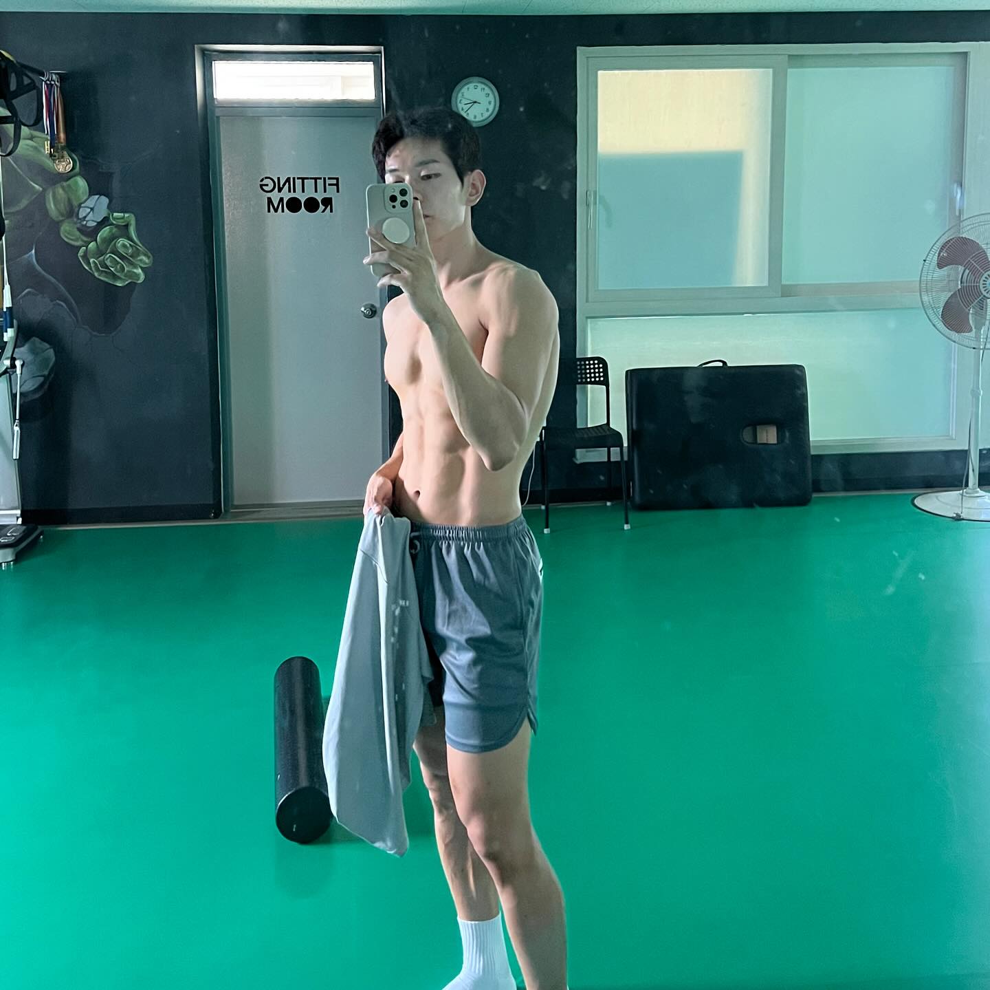 운동 모임 이름을 정해야겠어…