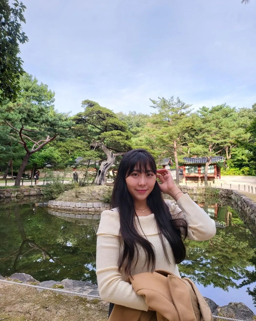 올릴 타이밍을 너무 놓쳐버린 아빠가 찍어준 인생샷 📸
