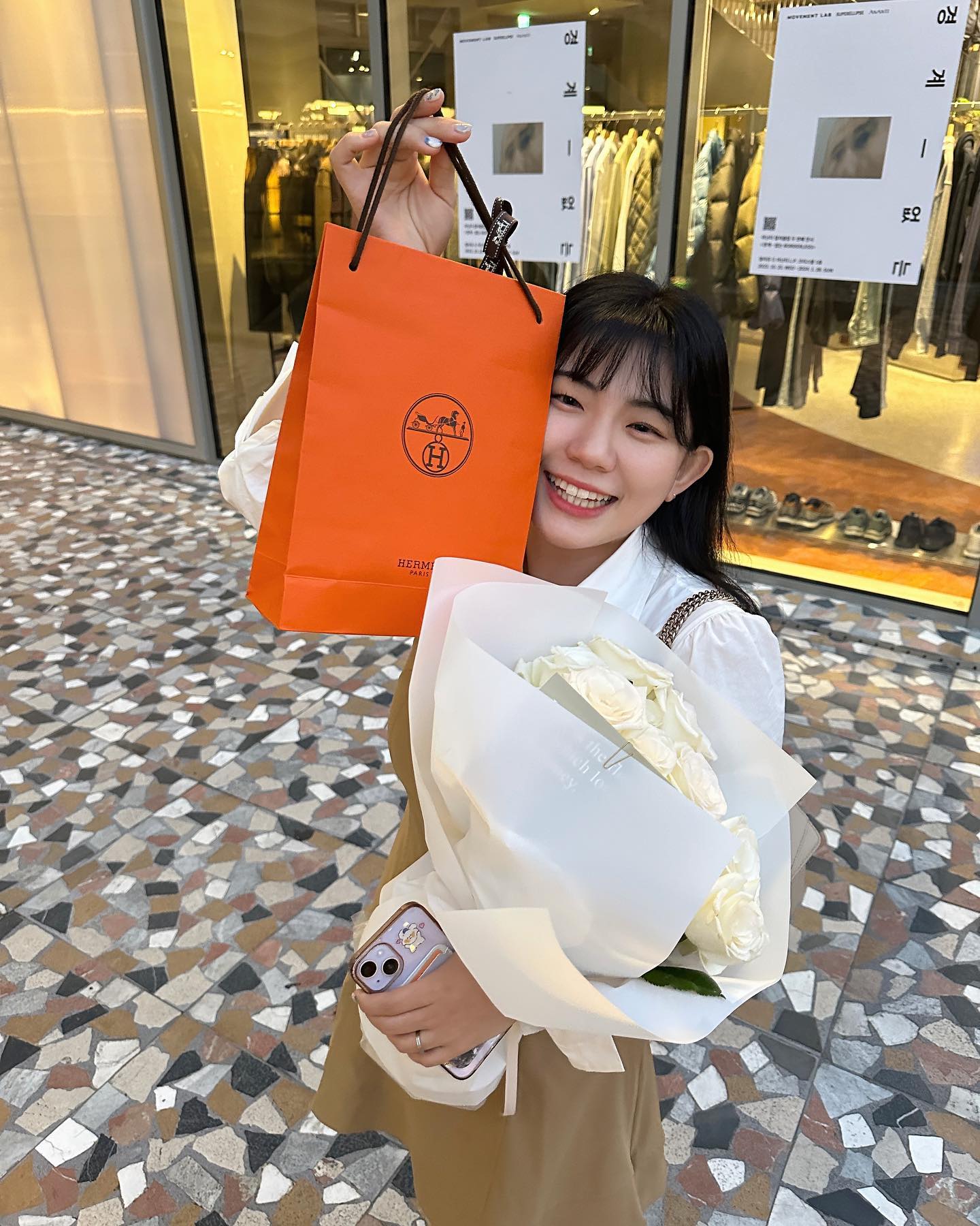 사진 정리 다 못했지만 
못 참겠어서 올리는 생일사진 티저 🐱🧡🧡