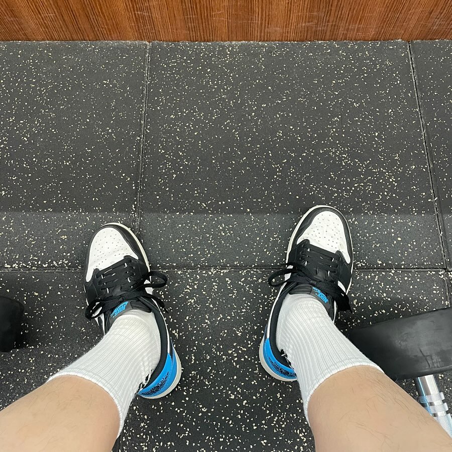 일요일 헬스장 넘 좋아 ..
..
배드민턴 가고싶다🔥😆