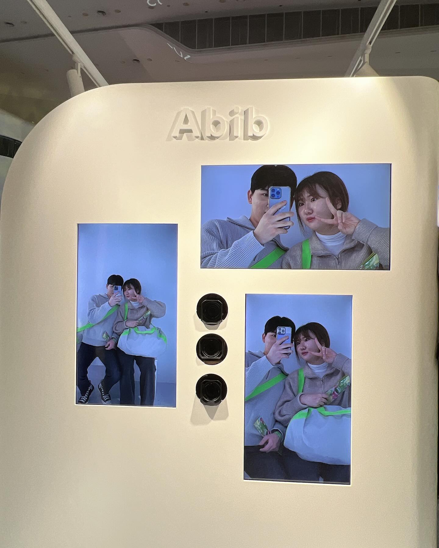 제일 어려웠던 부스에서 🙂

#아비브 #아비브이벤트 #올리브영 #올리브영어워즈앤페스타