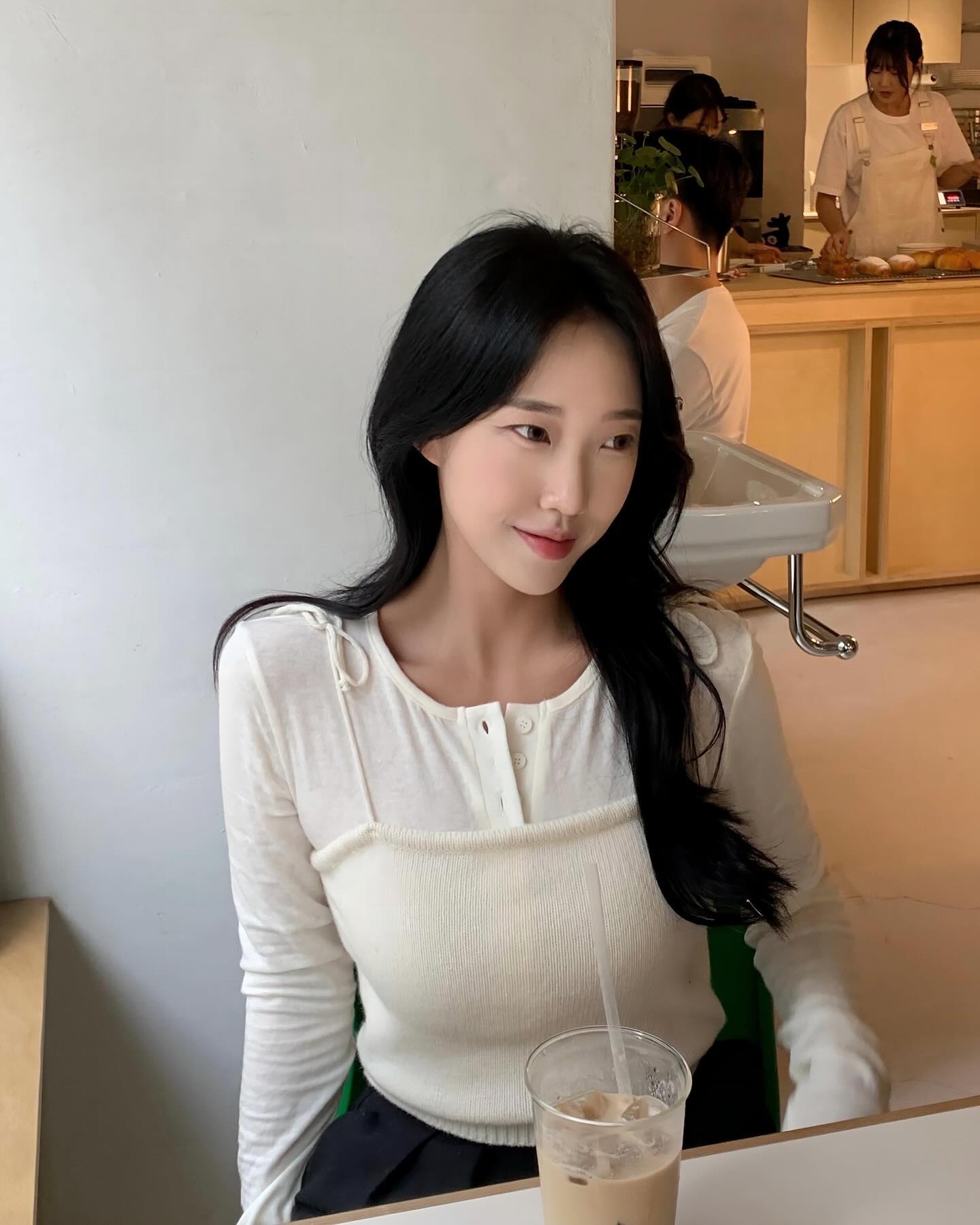 돈 많이벌어서 수플레 종류별로 시켜무그야징😖🤍