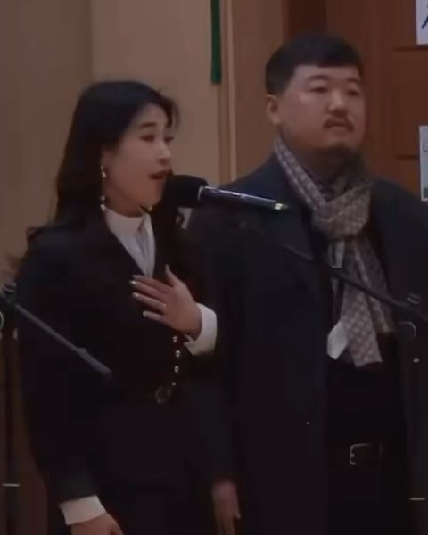 #소리주의 🔈
#서귀포청년예술인협회 
#찾아가는겨울콘서트 #대신중학교 
학생들의 뜨거운 반응과 🔥
멋진 청년예술가들과 함께 꾸민 무대 
정말 즐거웠습니다🎶
그리고
앞으로는 연기력말고 가창력으로 승부보겠습니다😂
-
2023년 마지막무대는
12월 31일 성산일출봉에서 블리스앙상블로 만나요❤️
seogwipo_young_artist