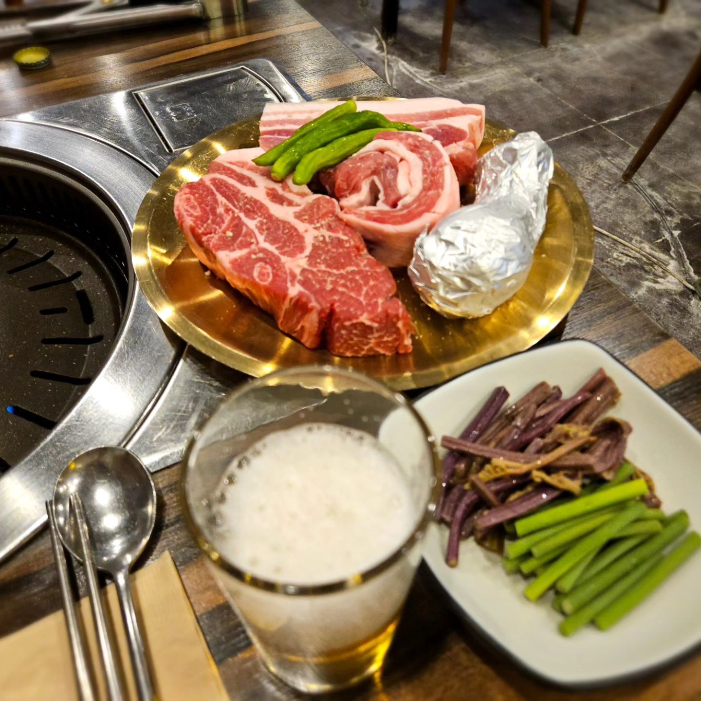 #협찬
돼지집딸 
제주돼지 전문점 

#부산대밥집 
#부산대고기집
#장전동맛집 
#장전동고기집

제가 먹어본 고기중 베스트 3위 안에 들어요^^

직원분이 고기를 잘 구우시는것같고
고기 질이 좋아요 👍