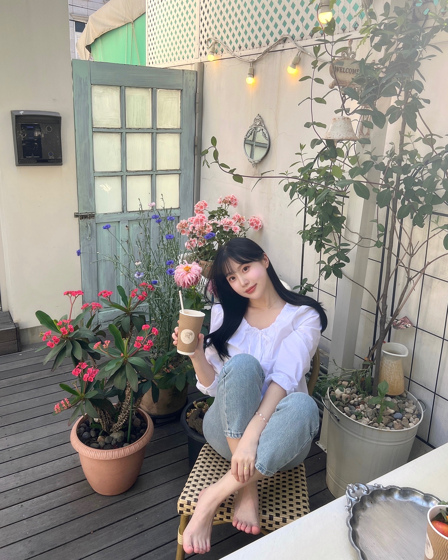 살면서 평택 처음 가보는데 너무 좋아 .. 🫧🍽️
날씨도 좋고 예쁜 카페 가득 가득 ☁️