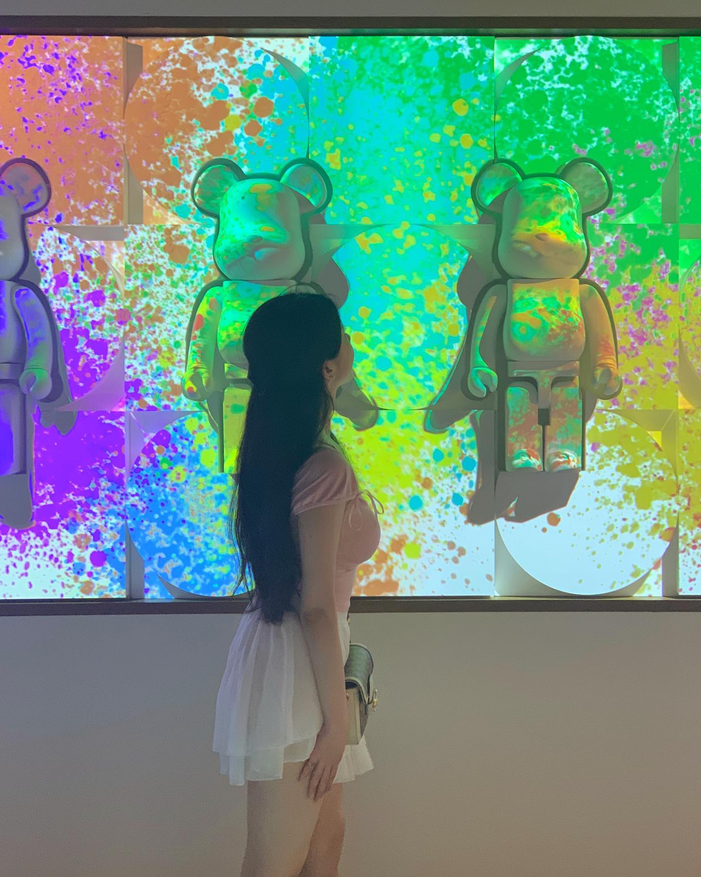 그니까 그래서 그런게 아니라
그랬기때문에 그래야 하니까 그렇다는거네
🍎🧶🐤🦖🐳🫐☂️🍭