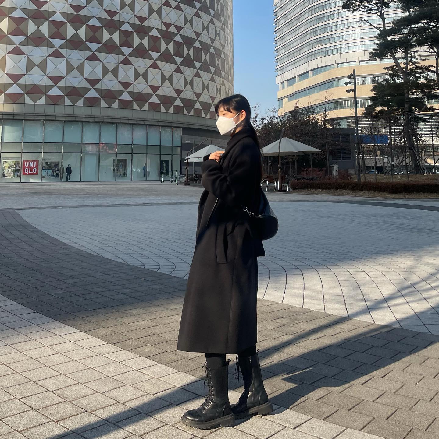 올블랙으로 무장한날🤤