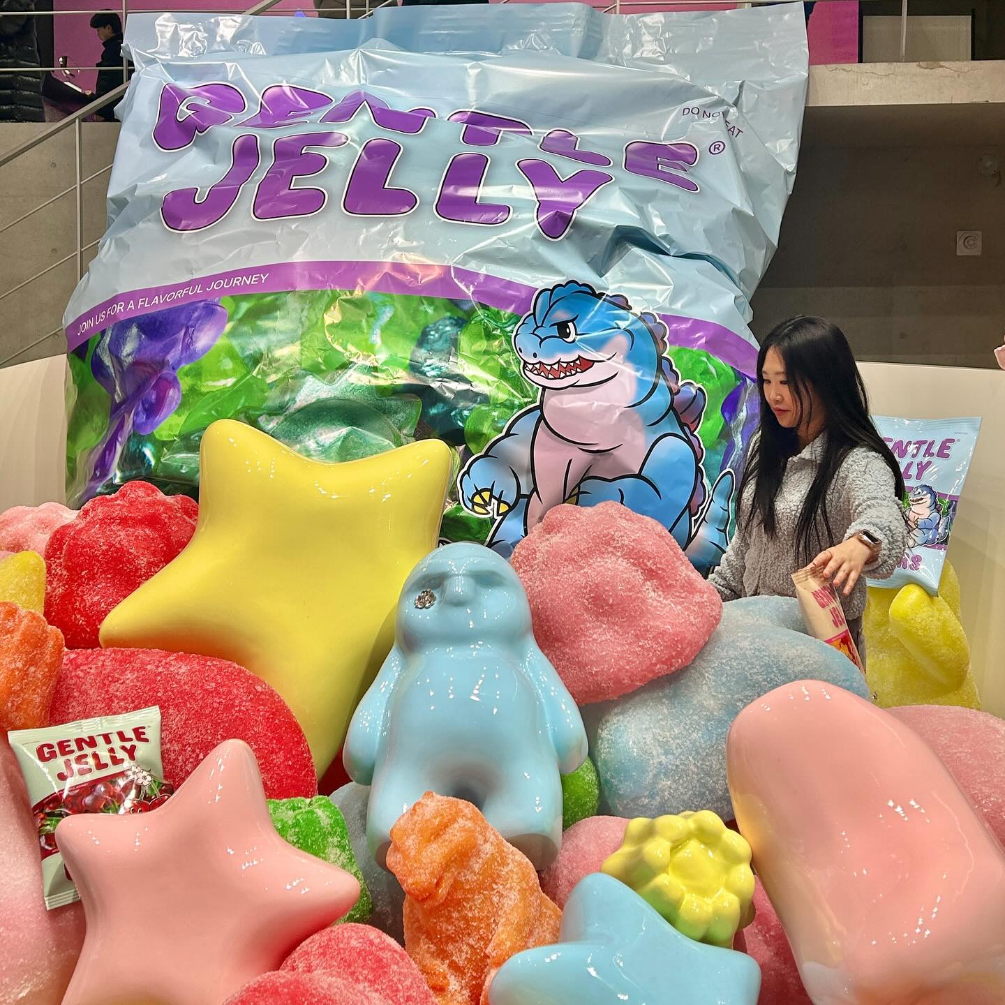 평일에도 사람 많은 스울