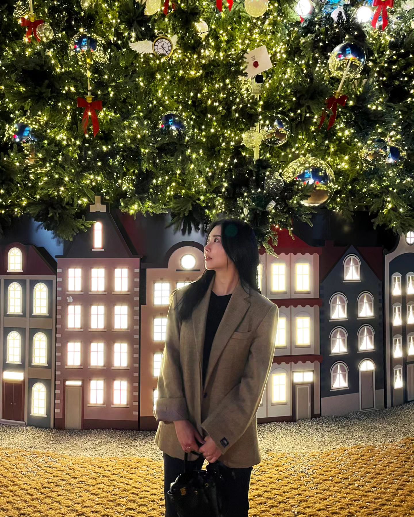 나한테 양파쿵야 닮았다고 한 사람 다 나와

#잠실 #롯데월드몰 #잠실트리 #야채부락리 #팝업스토어 #런던플랏