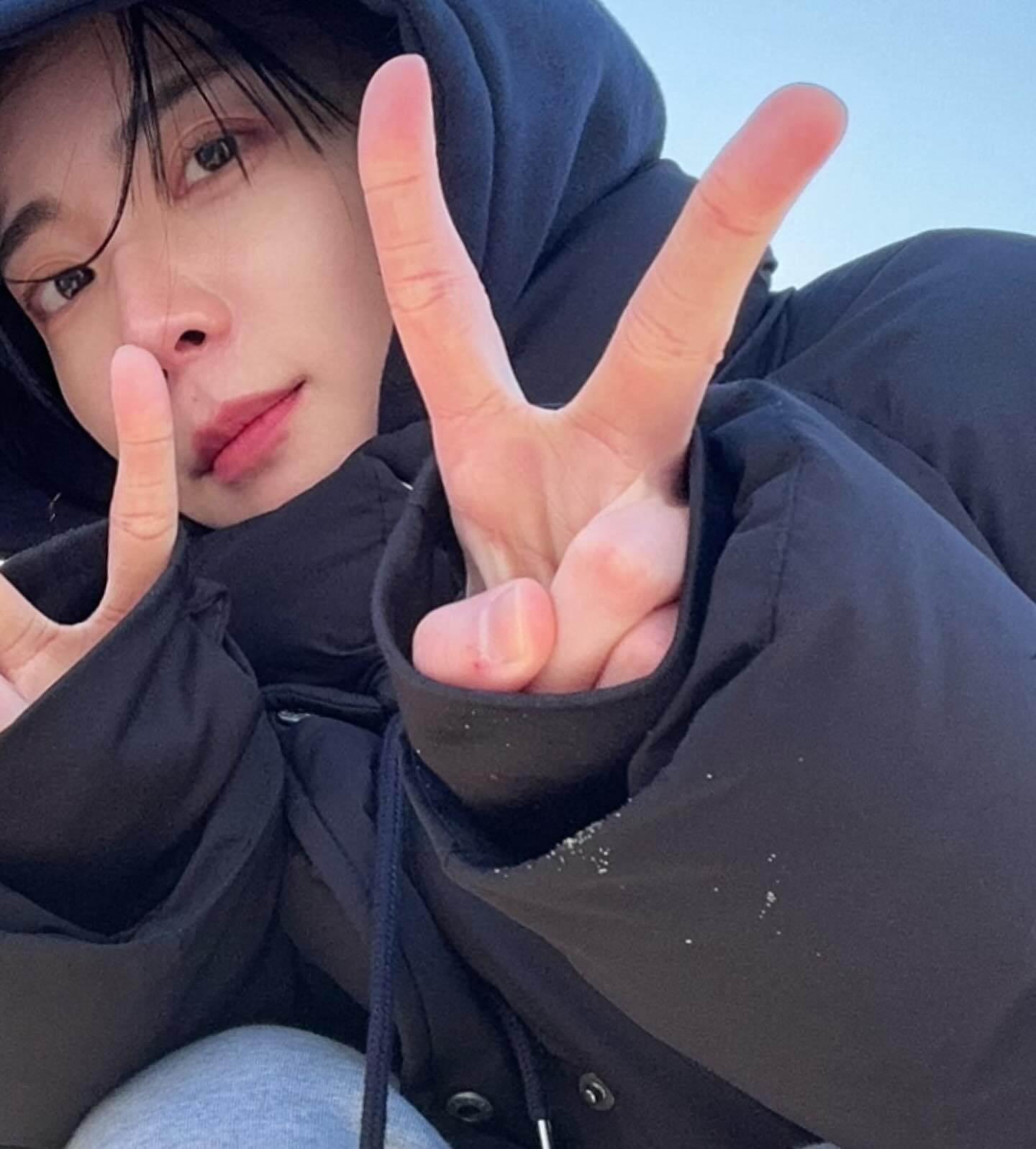겨울과 봄 그 사이 어딘가