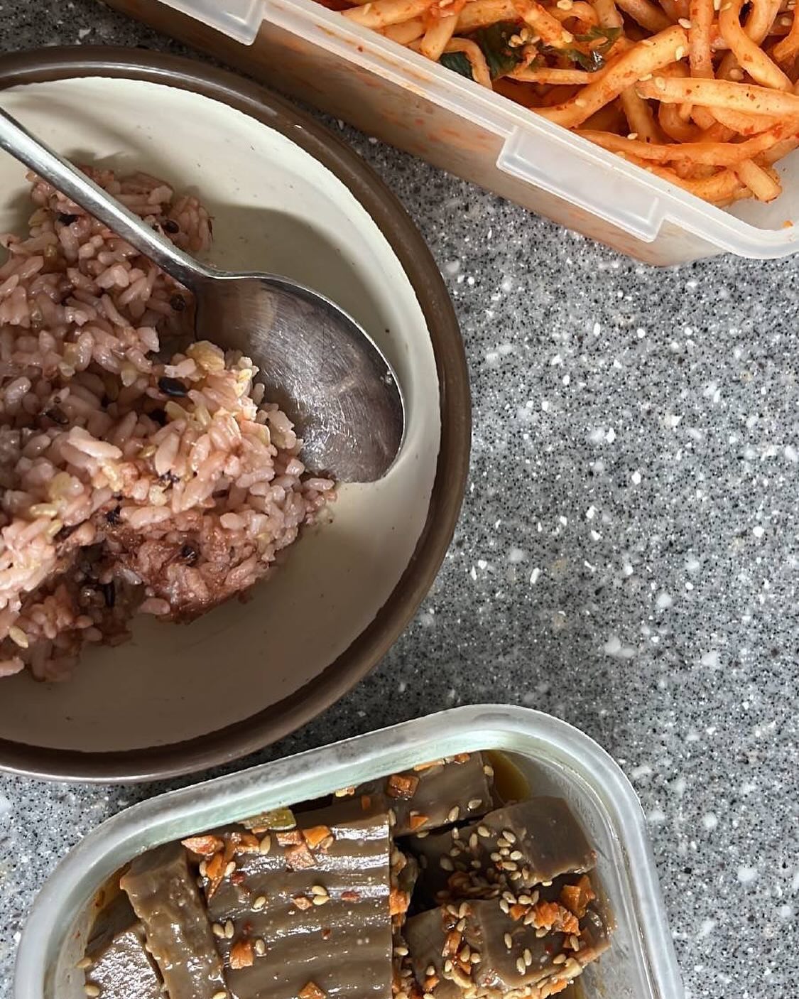 아침마다 아침밥 먹으니까 하루가 든든하게 시작해서 너무 좋아요! 건강하게 하루를 시작하는 기분ㅎㅎ 밥을 먹어서 배부르니 기분도 좋게 하루 시작해요! 역시 한국인은 밥심으로 살죠! 쌀이 굳굳

#모두의아침밥챌린지 #농림축산식품부 #농림수산식품교육문화정보원