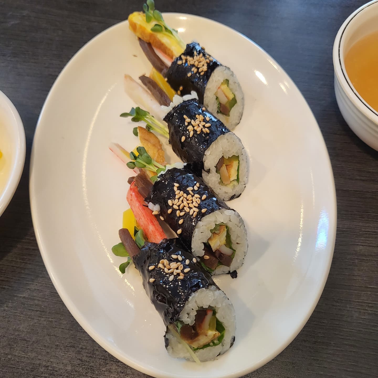 #신용산역맛집 #용산맛집 #소담 #김치볶음밥 #냉모밀 #막국수 
2인식사..