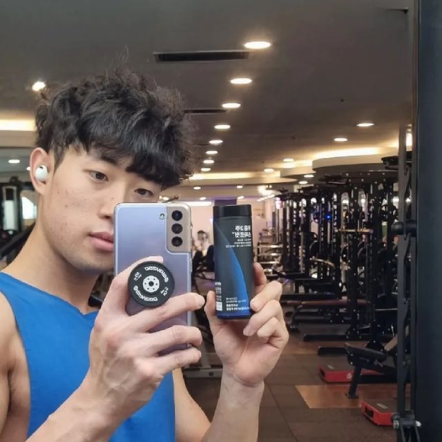 봉관 🇰🇷Bong Gwan on Instagram: "#협찬 #스파르컷 

오늘은 불금 불금엔 헬스💪 가슴 Day 태닝하고 운동까지 완료!!! 

여름이 다가오며 다이어트 준비하시는분들 많으실텐데 좋은 제품 추천해드립니다😆😆 

✳️ 닥터블릿 -푸응 2주스파르컷
체지방감소 도움이되는 가르시니아 캄보지아추출물+녹차카테킨이 (2,800mg) 최대함량으로 들어있어 단기간 강력하게 체지방감소가능

🕐 식사후 1일2회 1회3정 섭취
  @doctorblet_kr

혜리님이 전속 광고모델로 활약해주고 계시며, 
현재 올리브영에도 공식 입점해 있는 공신력 있는 건강기능식품👍👍

☑️ 체지방감소뿐 아니라 항산화 , 혈중콜레스테롤개선에도 도움을 줍니다. 식약처 인증까지!!! (여성 버전도 있으니 참고!! 우먼컷🔥) 

곧 여름이다🌞  다이어트 성공하자!!

 
#광고 #닥터블릿 #푸응2주스파르컷 #다이어트보조제 #오운완 #혜리다이어트 #다이어트보조제추천 #남여공용다이어트보조제 #헬스 #헬스타그램 #운동계정 #운동소통"