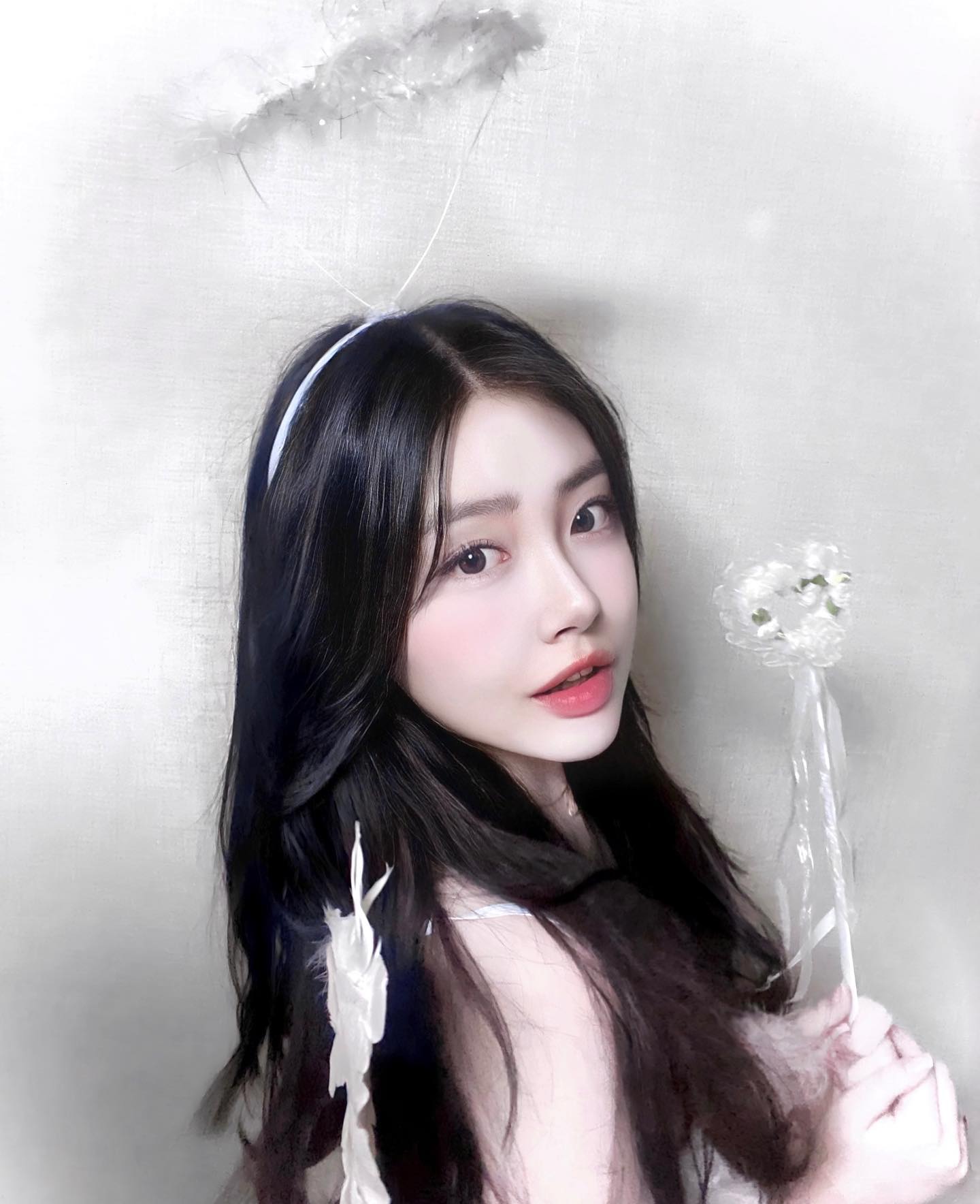 👼