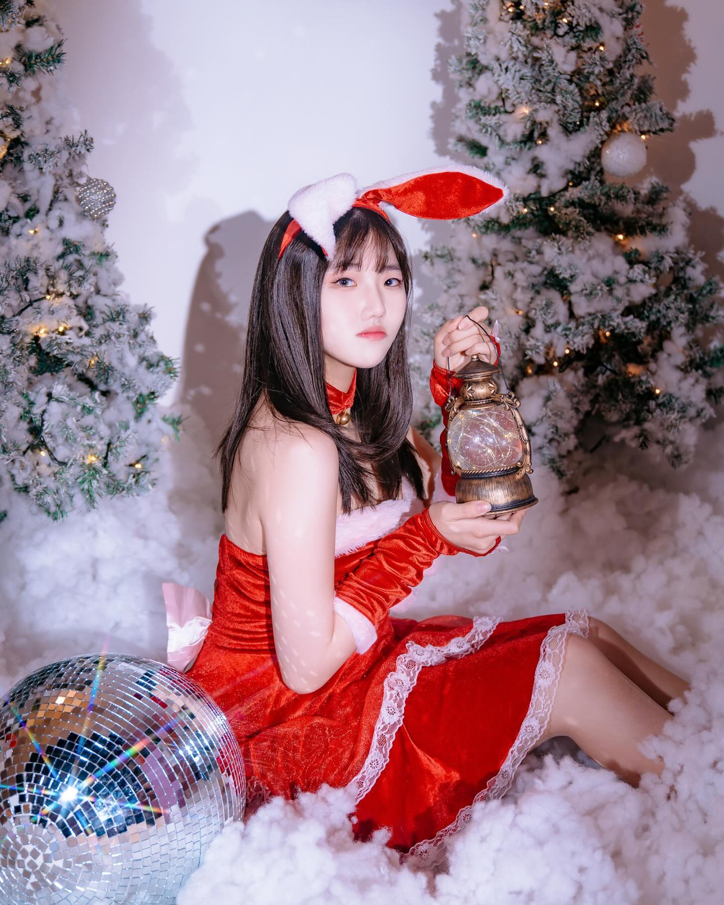 Merry Christmas🎅🏻🎄
.
.
.
.
.
.
.
.
.

.
.
.
.
.
#크리스마스 #메리크리스마스 #크리스마스컨셉 #스튜디오촬영 #산타 #산타걸 #겨울룩 #파티룩 #좋반 #맞팔 #lfl #fff