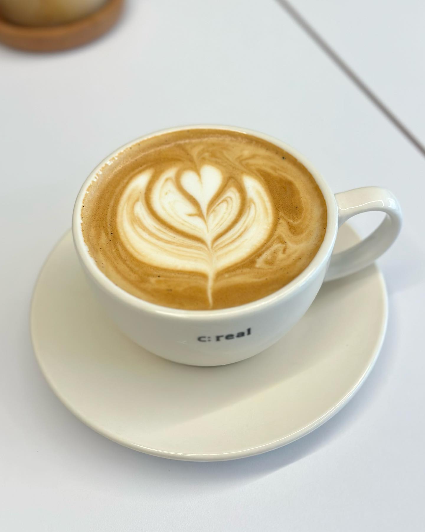 진짜 겨울
이제 아이스 대신 핫☕️

cereal_cafe 

#이천카페 #카페씨리얼 #바닐라빈라떼