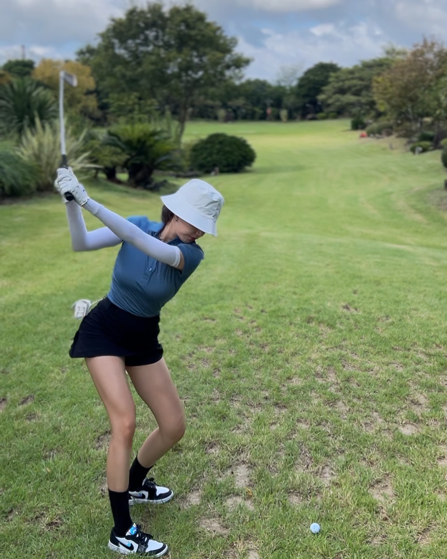 #꼴프하세영 ⛳️
백스윙만 보면 공을 아쥬 팰 것 같은데 말이죠...... 
제가 파를 다해보네요 😍😖🥰 헤헤ㅔ..
