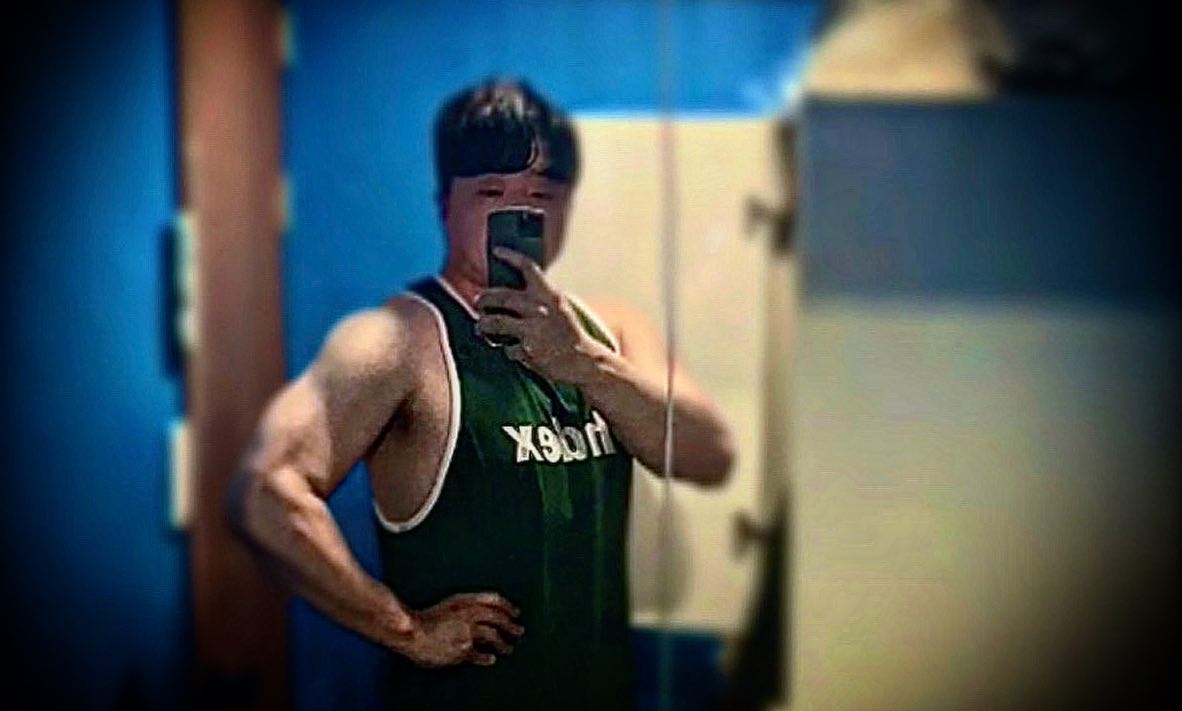 #daily #오운완🏋️ #workout  #수요팅🔥 
.

.

.
헬린이의 운동일지
수요팅 어깡이 🔥🔥🔥

유산소 1시간 클리어✨

오늘 펌핑 좋네😎
센세가 좋으니 더 좋아지구만

살만 잘빠졌으면 ...
좋겠다아아아😱

중꺽마~~~
퐈이퉹 ❗️❗️❗️

근나잇✨🌙