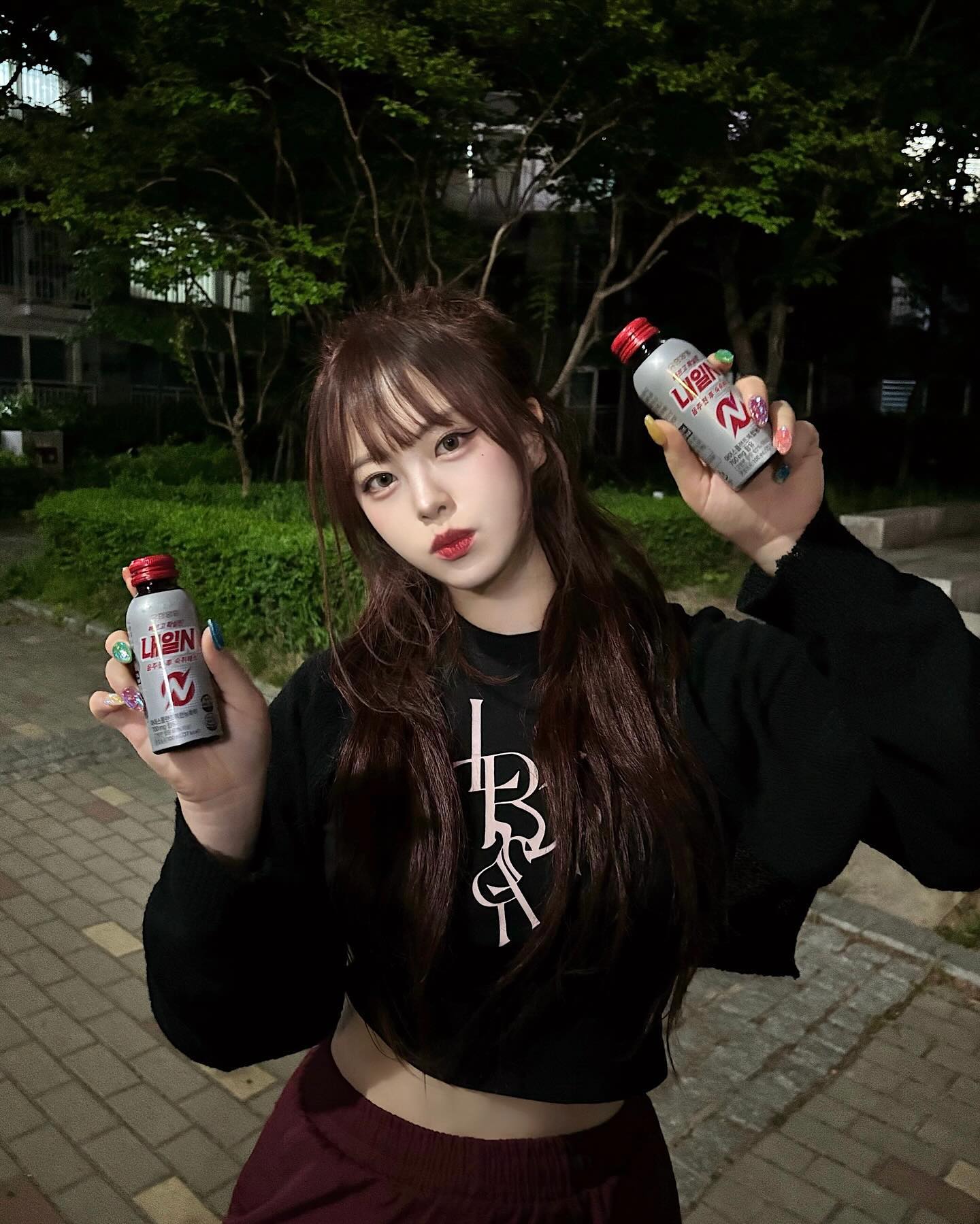 #광고 yuhan_official

평소에 술 마신 다음날 숙취로 고생하는 1인..
이번에 유한양행에서 빠르고 확실한 숙취해소제 신제품 내일N이 런칭됐어요 🫧
숙취 심할 때는 시간도 안 가는데 .. 15분안에! 국내에서 가장 빠른 시간에 숙취 효능이 나타나는 제품이라 아주 좋아요••🍅

GS25, CU 편의점에서 1+1 행사 진행 중 🥨

#일상스타그램 #내일엔 #내일N #유한양행 #숙취해소제 #숙취해소제추천