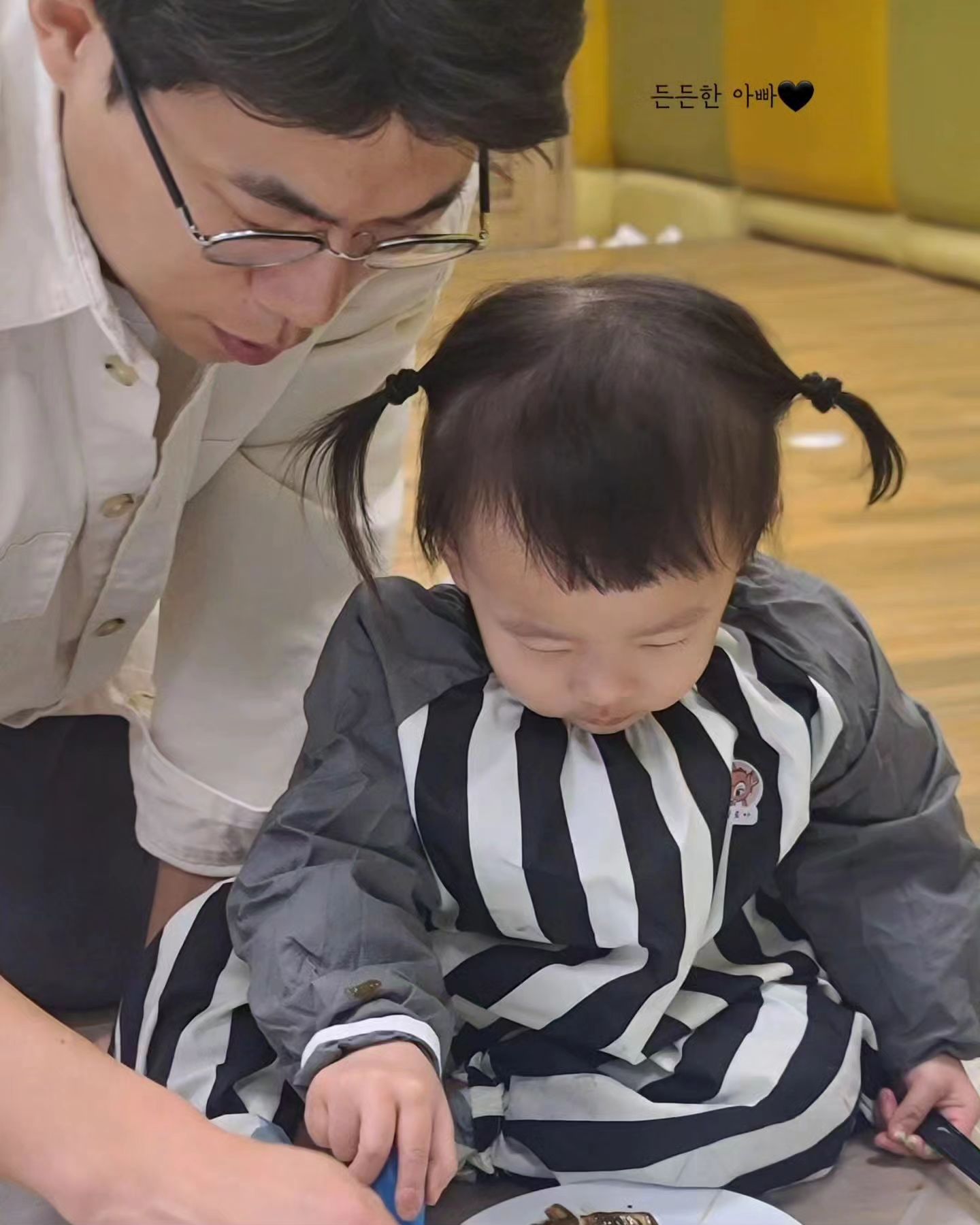 토요일 문제의 스토리
착장이 문제인거야? ㅋㅋ
왜이랬지? 로아만 살아남았네ㅋㅋㅋ

#원투27개월