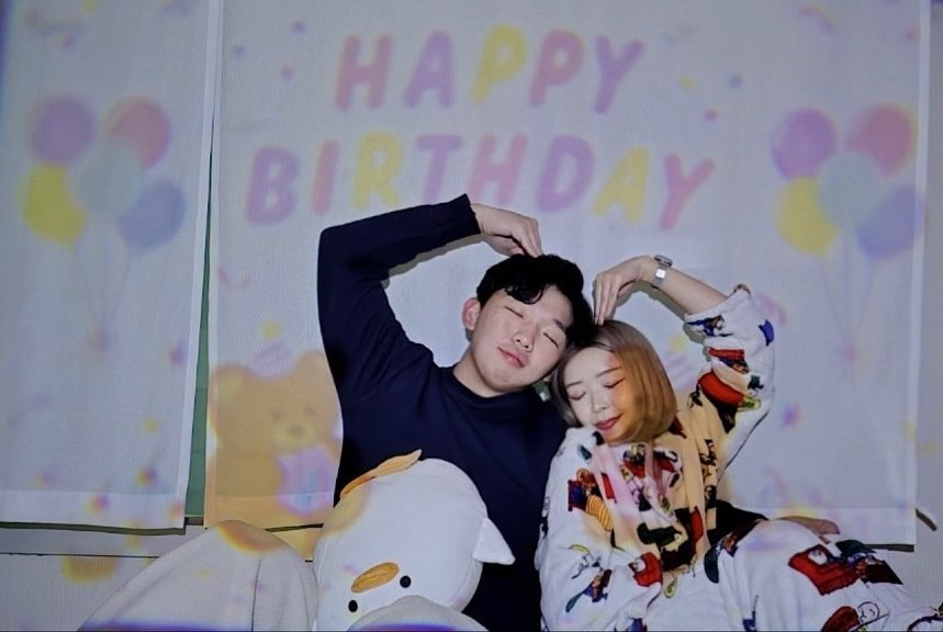 생일 축하해 ❤️ 매일 옆에 있을게 사랑해 (싸우지 않게 잘하자^^!)❤️ 

woooyoung_96 ❤️