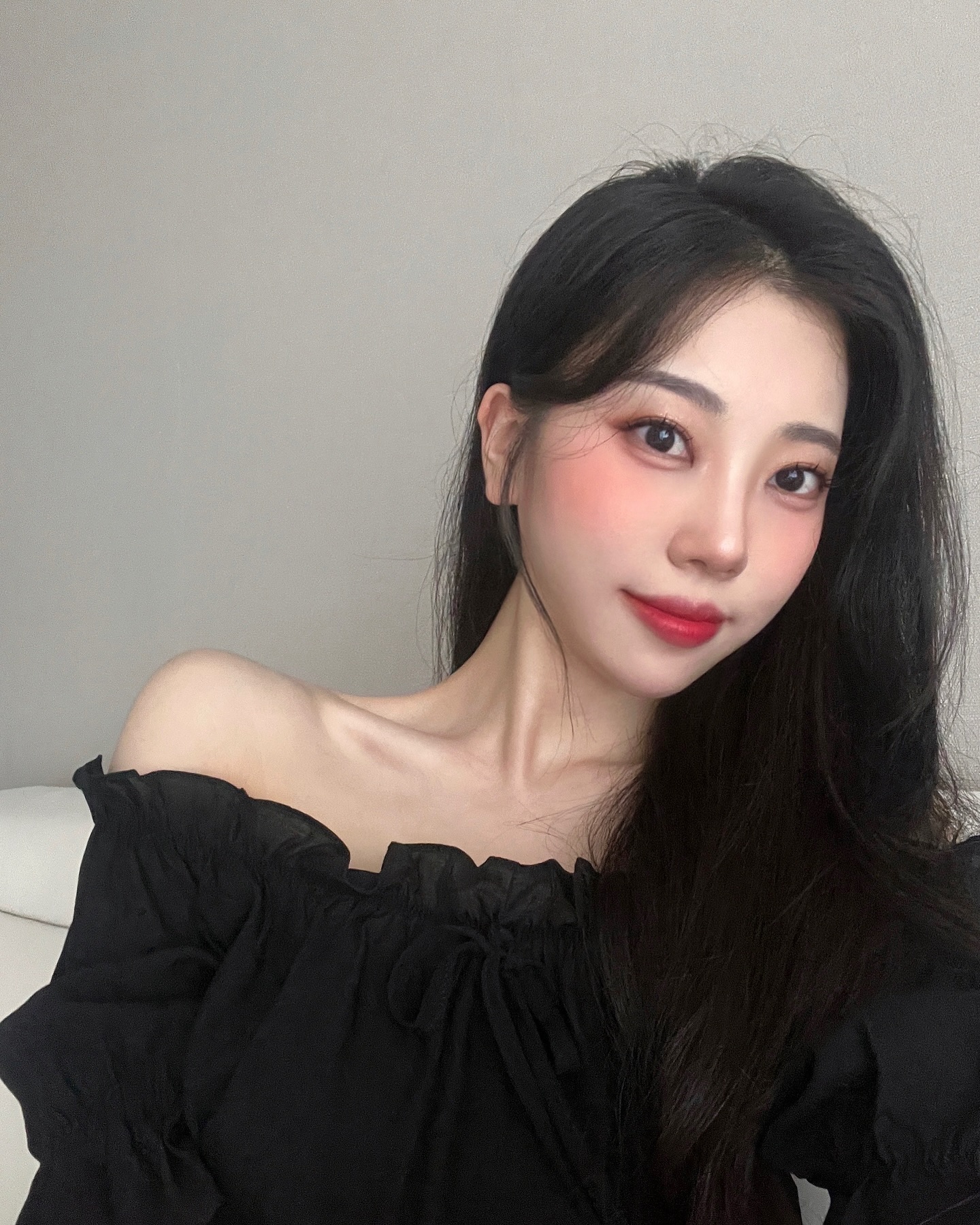 렌즈안낀 쌩눈 셀카 아직 어색ㅎ