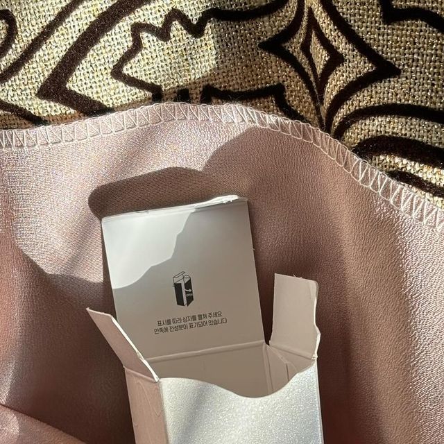 소이 on Instagram: "#광고 @impiel.official 여드름 특화 성분이며, 고가 원료인 천연 아줄렌이 함유되어 있어, 예쁜 보라색이 특징인 임피엘의 시카 비건 아크네 클리어 앰플,✨ •• 모공, 피지, 여