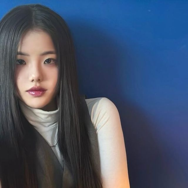 인천붙임머리/부평붙임머리/부천붙임머리/구월동붙임머리 on Instagram: "[긴생머리 정석] 애매한 길이도 예쁘게 지나갈수 있는 방법은 붙임머리하기! 너무 깔끔하게 스타일링해서 저도 뽐뿌