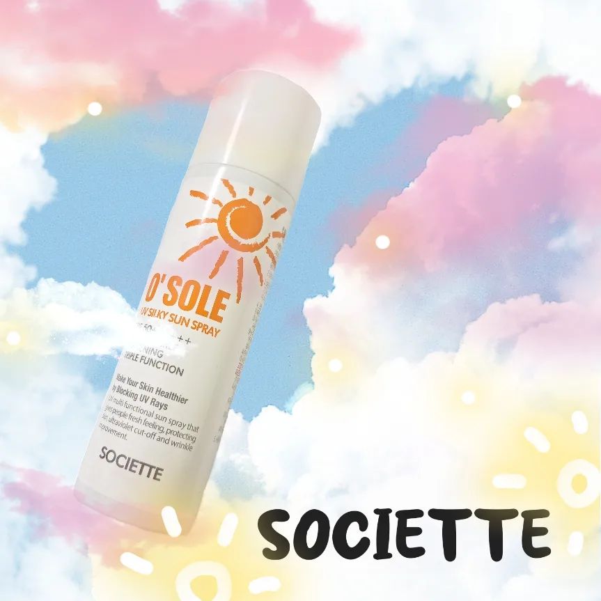 #제품제공 societte.official 

여러분 이제 그냥 여름이 된 것 같지 않으신가욥..☀
요새 나들이가기 딱좋은 날씨인데
지금쓰기 따악좋은 썬 스프레이를 가지고왔어요

소시에테에서 만든 선 스프레이인데 
✨국내최초 무수 썬스프레이✨ 그러니까
물💦이 없어서 물💧에 강한 스프레이라구 해요!

🩵방수라 여름에 물놀이 할때도 딱 아닌가요?🩵

얼굴에는 선크림을 잔뜩 바르고 나가지만 몸에는 솔직히 선크림 바르기 너무 귀찮잖아요!? (저만 그런가요🤦🏻‍♂️)))

그럴때 요론 스프레이 하나 가지고있으면
엄청 편리하게 내 피부를 지킬 수 있습니다💗

제가 얼굴에도 사용해봤는데 딱히 트러블은 없었어요
그렇지만 분사가 엄청 직사로 나와서 몸에 쓰는게 더 편리하실 것 같아요!

제 손에 올려서 하얗게 된건 오래 뿌려서 나온거구 그냥 뿌리면 하얗게 올라오는 것 없이 깔끔하고 보송하게 마무리 됩니다!!

생각보다 사이즈가 크지않아서 가방👜에 쏙 넣고 다니기 넘 좋을 듯 해요!!

여행다녀온 친구에게 물어보니 선크림보단 선스프레이가 최고라고 하더라구요? 
저는 여름에 놀러갈때 (특히 바다🌊갈때) 유용하게 써보도록 하겠습니다🤗