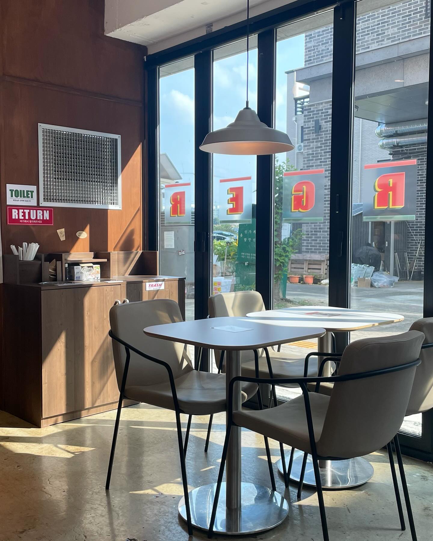 😋🍔🍟🥤
#burgerbeit
#버거베이트
