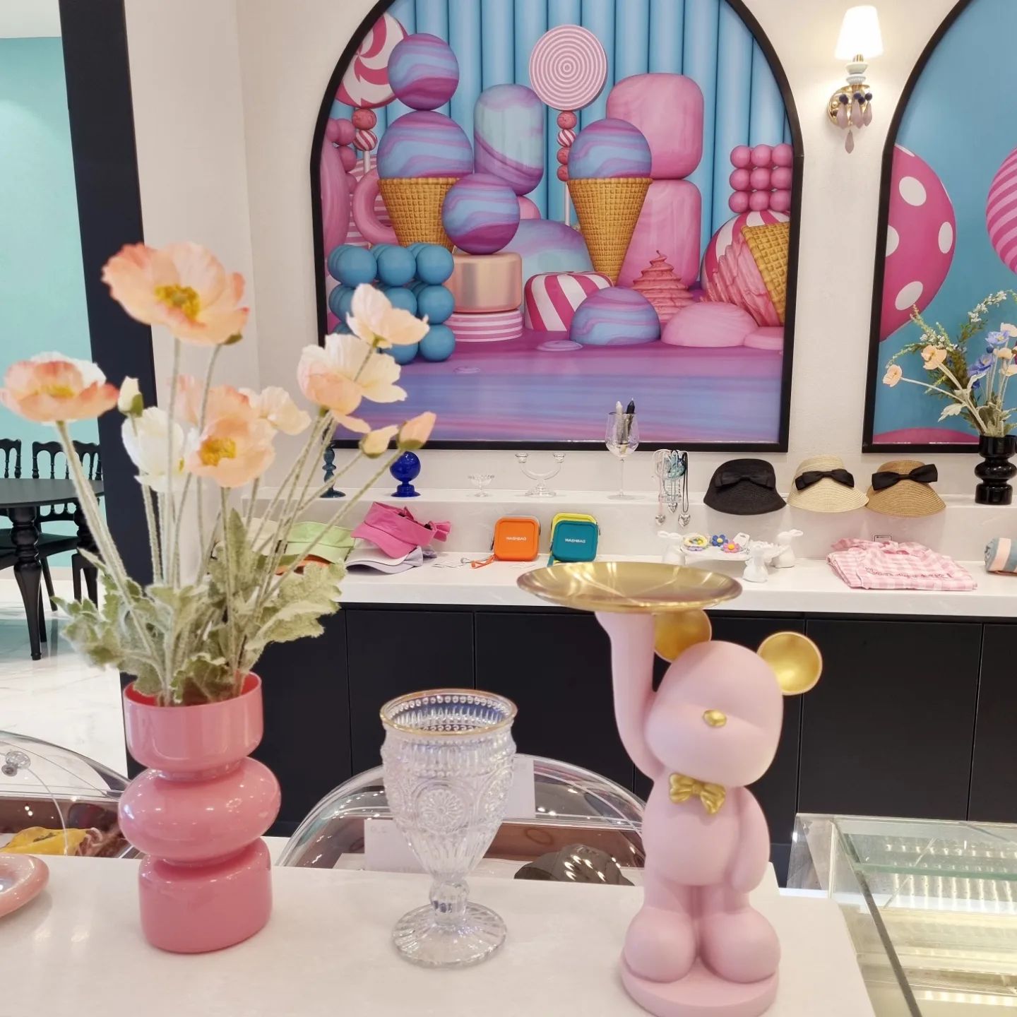 COCOS_BRUNCH_CAFE
#코코스 #일산맛집 

#더타운몰킨텍스점 

2층에  위치한 브런치 & 베이커리카페 

너무 예쁜 공간이네요 ♡
언니들이랑  브런치하러  다시 방문해야 겠어요 

#애플망고빙수🍋  #주말스타그램
#킨텍스더타운몰  #더타운몰킨텍스식당  #더타운몰킨텍스맛집 #킨텍스브런치카페 #먹스타환영