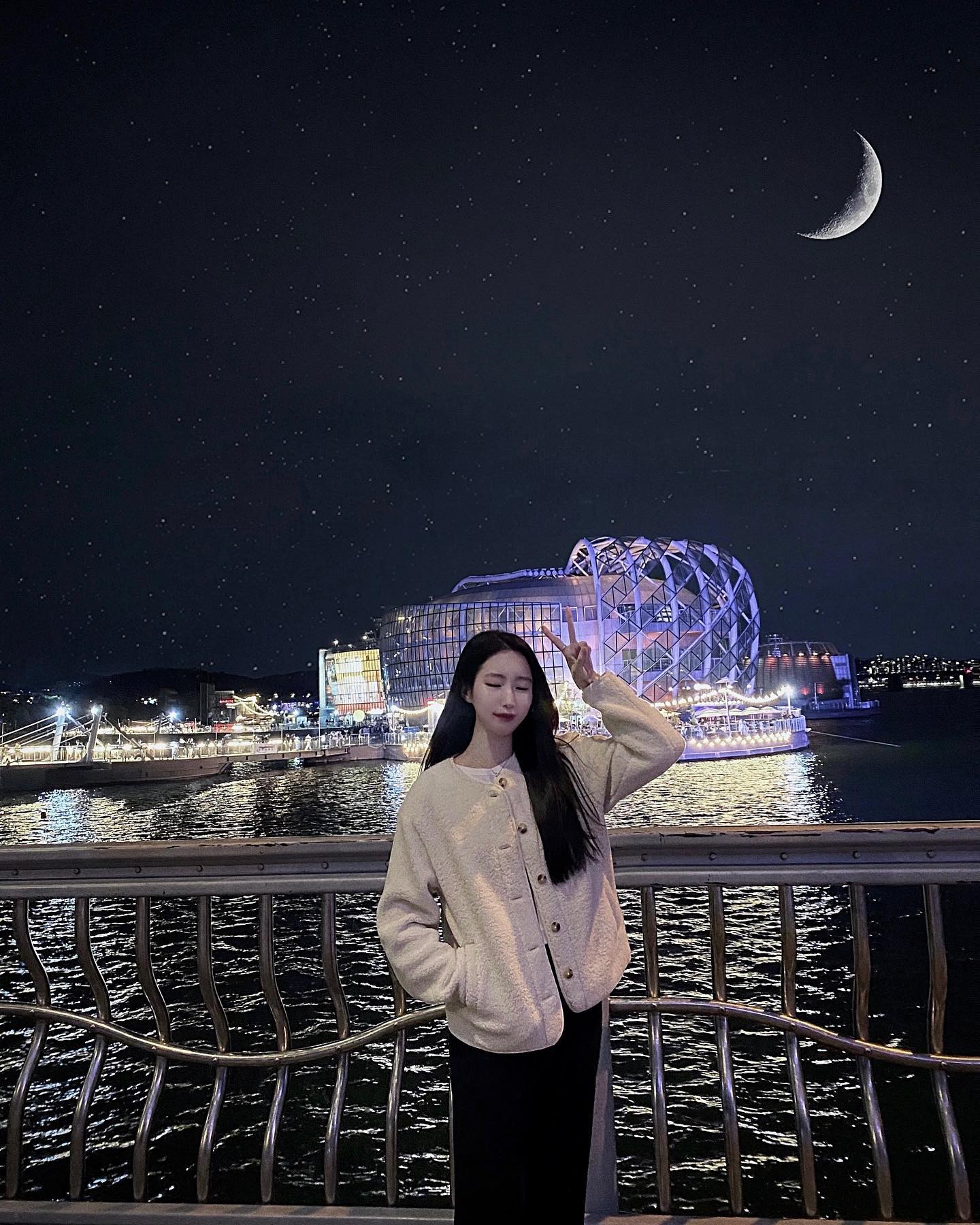 🌈🌙✨🌊