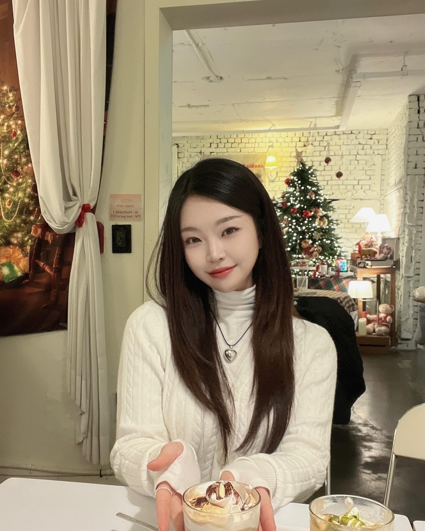 다시 크리스마스 전으로 돌아가고 싶당🥲🎄❤️💚✨
#커피맛집 ☕️🤎