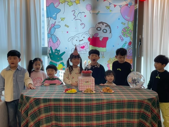 3/16 
퍼피반 여은이생일❤️
⠀⠀⠀⠀⠀⠀⠀⠀⠀⠀⠀⠀⠀⠀⠀⠀⠀
⠀⠀⠀⠀⠀⠀⠀⠀⠀⠀⠀⠀⠀⠀⠀⠀⠀
⠀⠀⠀⠀⠀⠀⠀⠀⠀⠀⠀⠀⠀⠀⠀⠀⠀ 
 #유건일상 #유건영상 
#어린이집친구들 #퍼피반친구들
