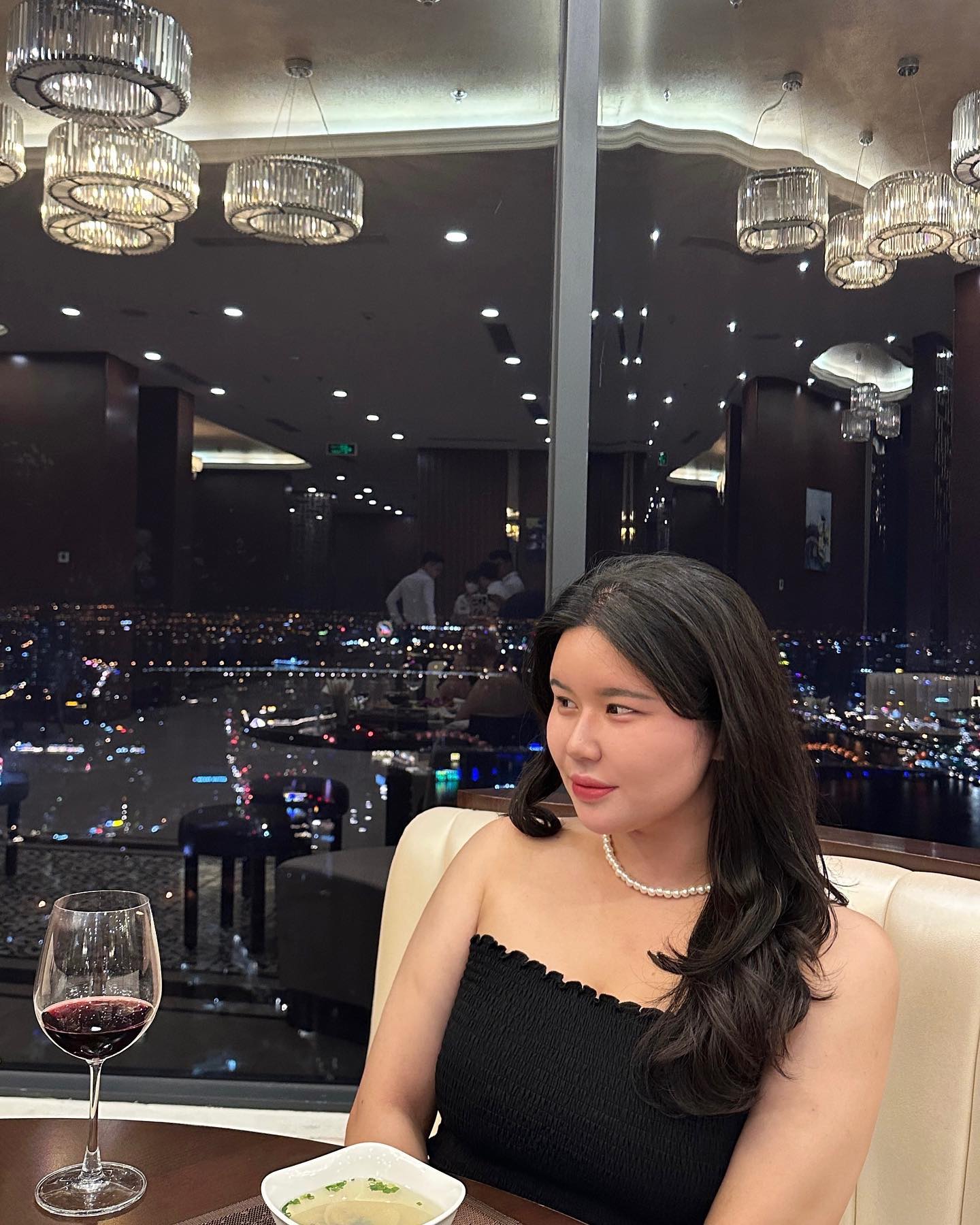 다낭 야경도 봐줄 만합디다^^*