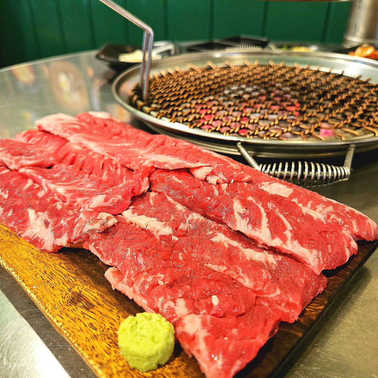 가디 소고기집 🐂
⠀
❣️ 명가 소갈비
🏠 서울특별시 금천구 벚꽃로38길 42 1층 (가산동)
▪️ 영업시간 17:00 ~ 23:00 (토요일 22:00 마감)
▪️ 일요일 휴무
⠀
#명가소갈비 #가산디지털단지맛집 #가산동맛집 #서울맛집 #가산맛집 #서울소갈비 #가산소갈비 #가산회식 #협찬 #먹팔