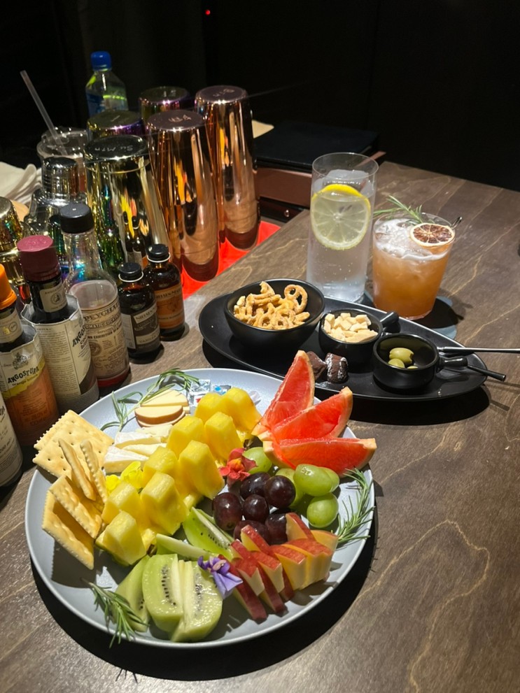회현역 분위기 좋은 BAR 추천 : 갤러리피그먼트