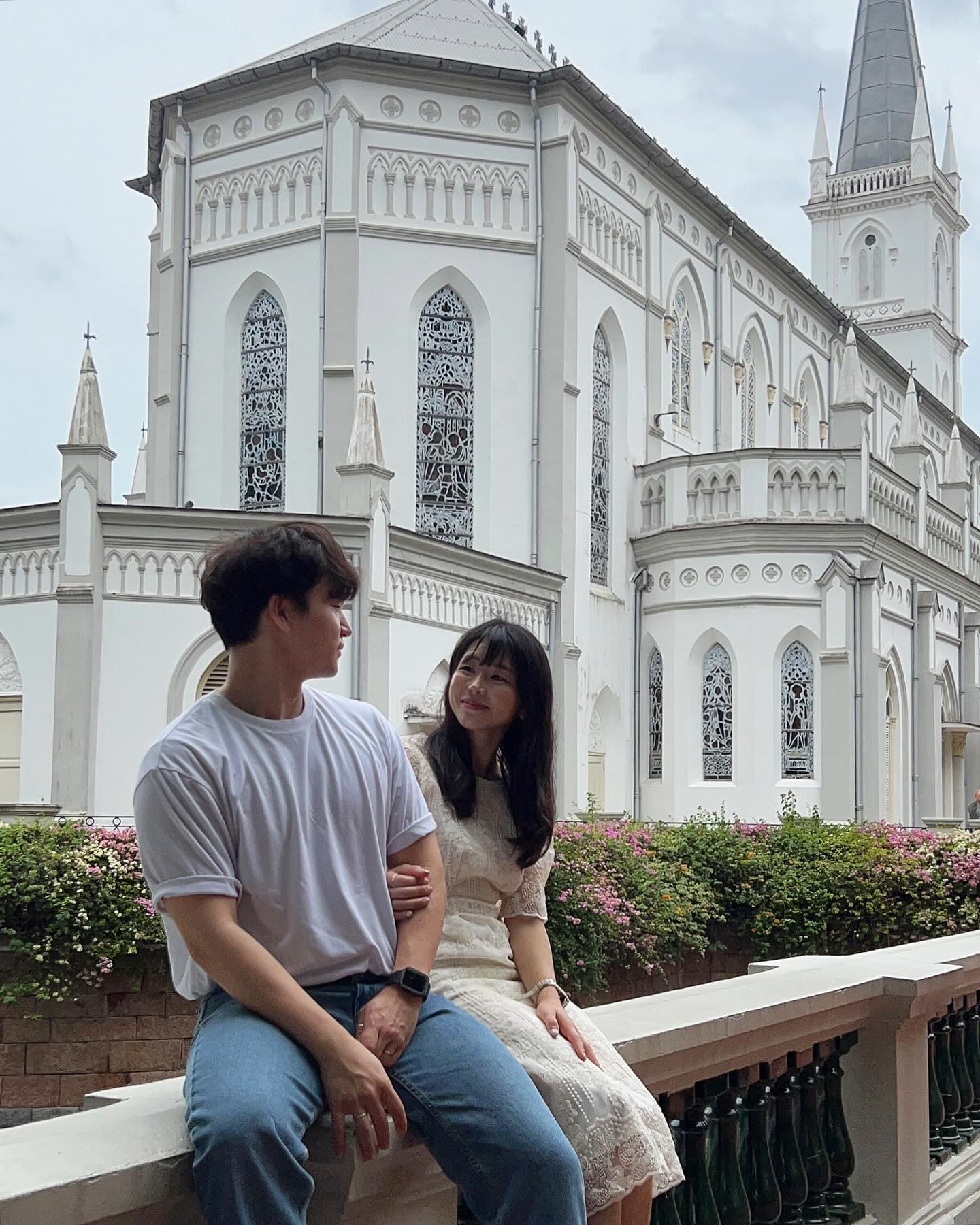 #차임스 성당에서
이번 여행 가장 마음에 드는 사진을 건졌다🤟🏻

#골드레인여행 #골드레인싱가포르