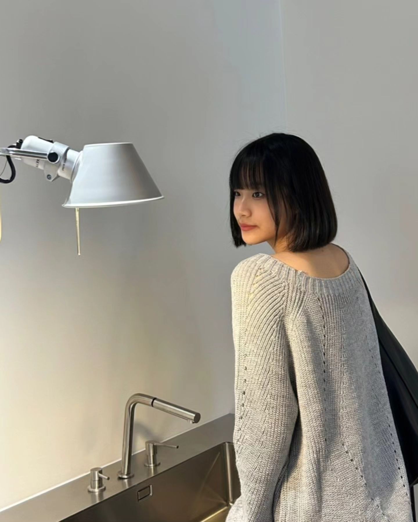 모던하고 세련한 가구들이 가득한 플랫포인트에 다녀왔어요! ´͈ ᵕ `͈ ♡°◌̊

디자인과 실용성을 동시에 갖춘 플랫포인트! 다양한 가구와 소품들이 여러분의 공간을 더욱 특별하게 만들어 줄 거예요. 이번 기회에 꼭 방문해보세요 ˃̵͈̑ᴗ˂̵͈̑

🤍현장 구매 고객 대상 혜택! (10/11-10/27) 
- 전 제품 15% 할인 / 홈데코 제품류는 20% 할인
- 250만 원 이상 구매 고객 현장 사은품 증정
- 500만 원 이상 구매 고객 '오유 사이드 테이블 증정 
- New 리미티드 캔들 시리즈 단독 선공개 (출시 예정) 
- New 테이블 선공개 + 얼리버드 20% 특가 이벤트 진행 (쇼룸 단독 판매

flat_point
📍서울 성동구 아차산로13길 44, 플랫포인트 성수
(2024.10.11-2024.10.27
 * 매주 월요일 휴무 11:00-19:00 )

#플랫포인트 #플랫포인트성수 #ウ旅行 #韓国 #성수팝업 #성수동팝업 #서울쇼룸 #가구쇼룸 #서울놀거리 #팝업스토어 #성수팝업스토어 #초대