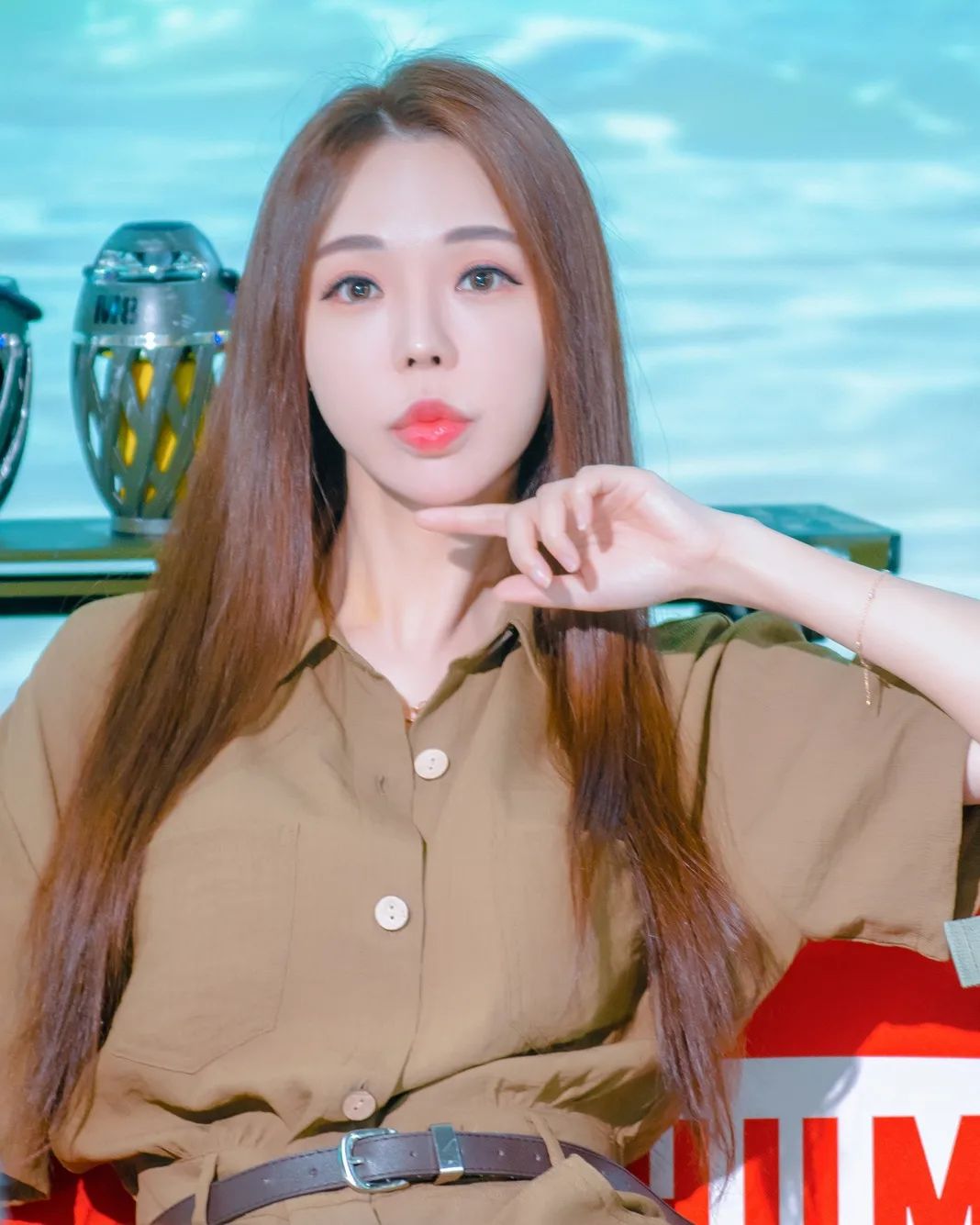 2023.05.17 ..
⠀
KOBA 2023..
⠀
예고(?)한대로 비슷비슷한 사진들
차곡차곡 업로드 들어갑니다아~!!! ⠀
⠀
#인물사진계정 #인물사진중심 #인물스냅사진 #인물스냅촬영 #인물촬영문의 #인물사진촬영문의 #감성사진촬영 #스냅사진촬영 #KOBA2023 #코바2023 #서진아 #간지나 #레이싱모델 #레이싱모델서진아 #portrait #snapshots #snapstagram #snap #snaps