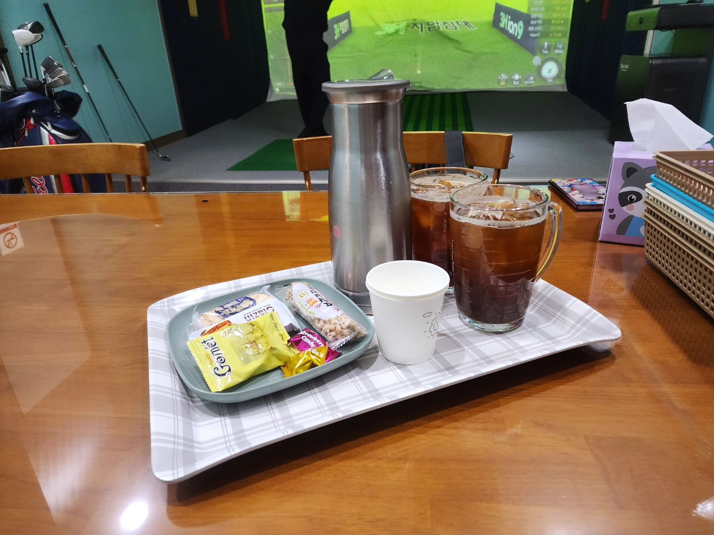 오빠랑 골프장가면 오빠는 골프치고 나는 간식먹고ㅋㅋㅋ
골프가 그렇게 재미있나? 으규🩷